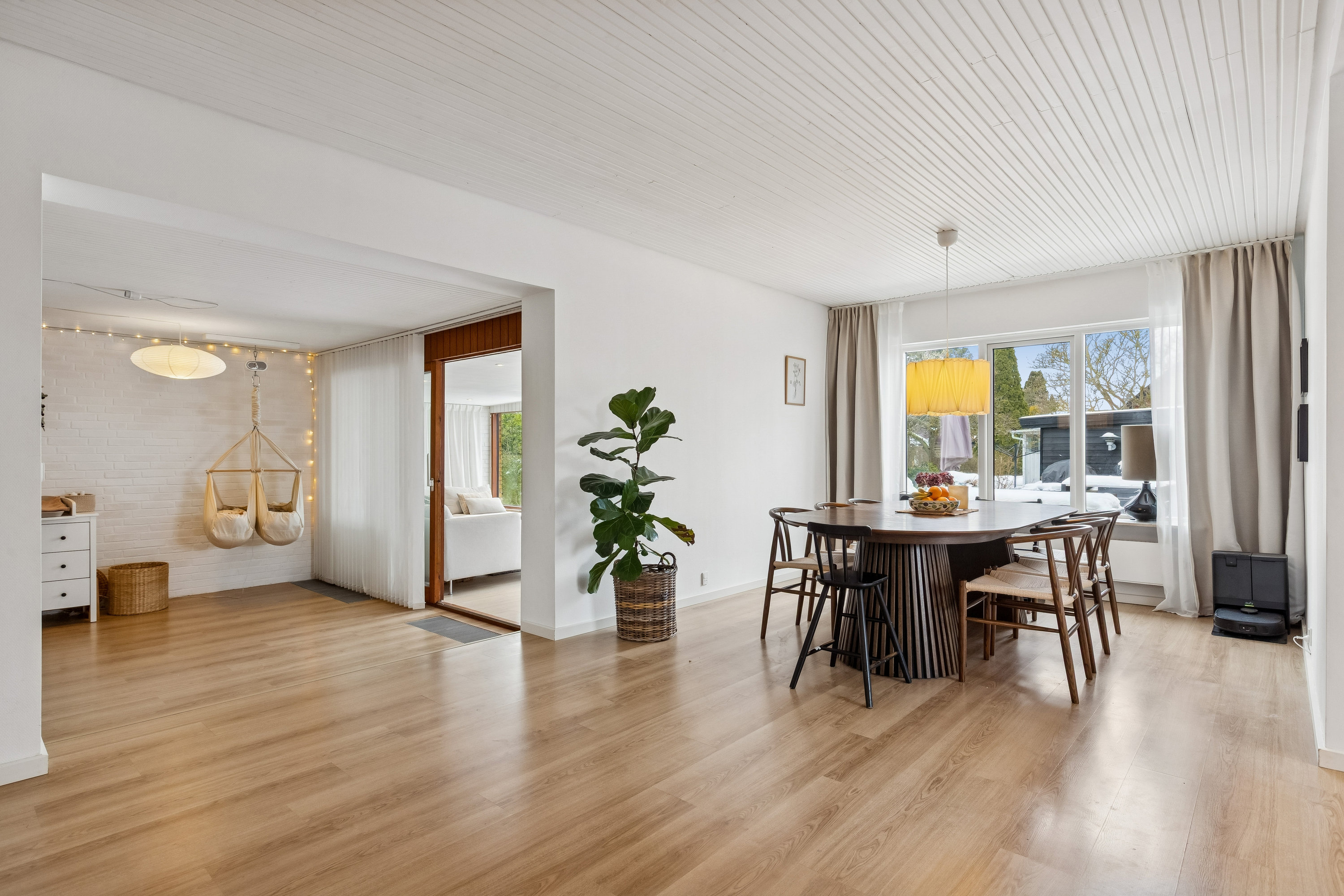 Fremhævet stue billede i fuldskærmstilstand. Billede af Grindsted Alle 1, 2770 Kastrup