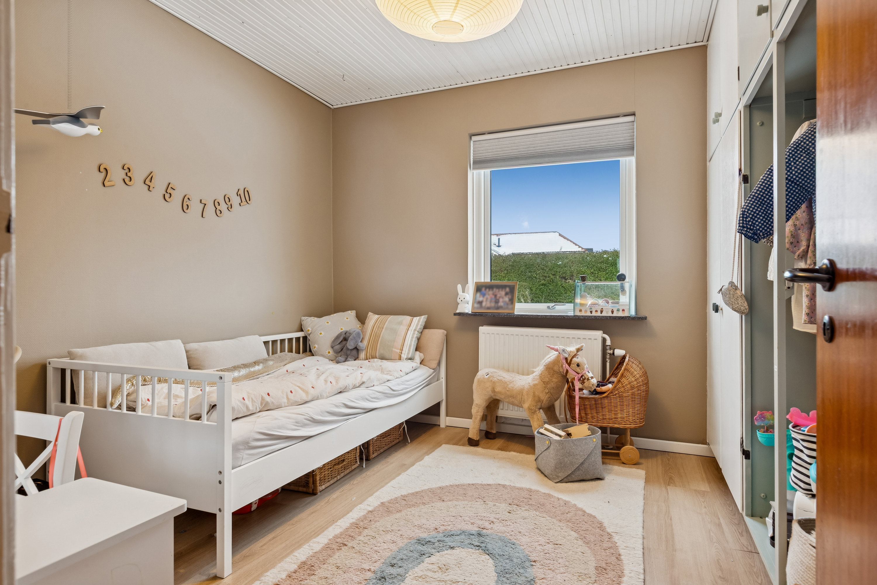 Fremhævet værelse billede i fuldskærmstilstand. Billede af Grindsted Alle 1, 2770 Kastrup