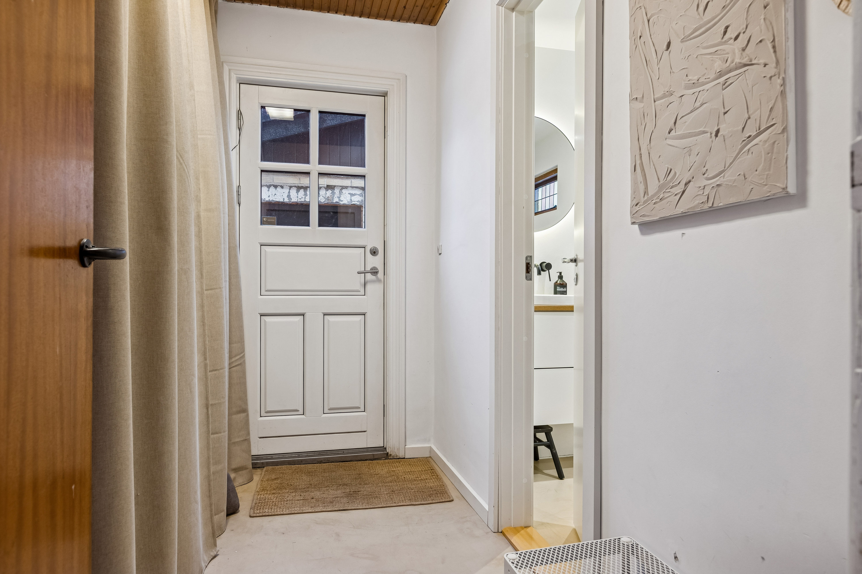 Fremhævet gang billede i fuldskærmstilstand. Billede af Grindsted Alle 1, 2770 Kastrup