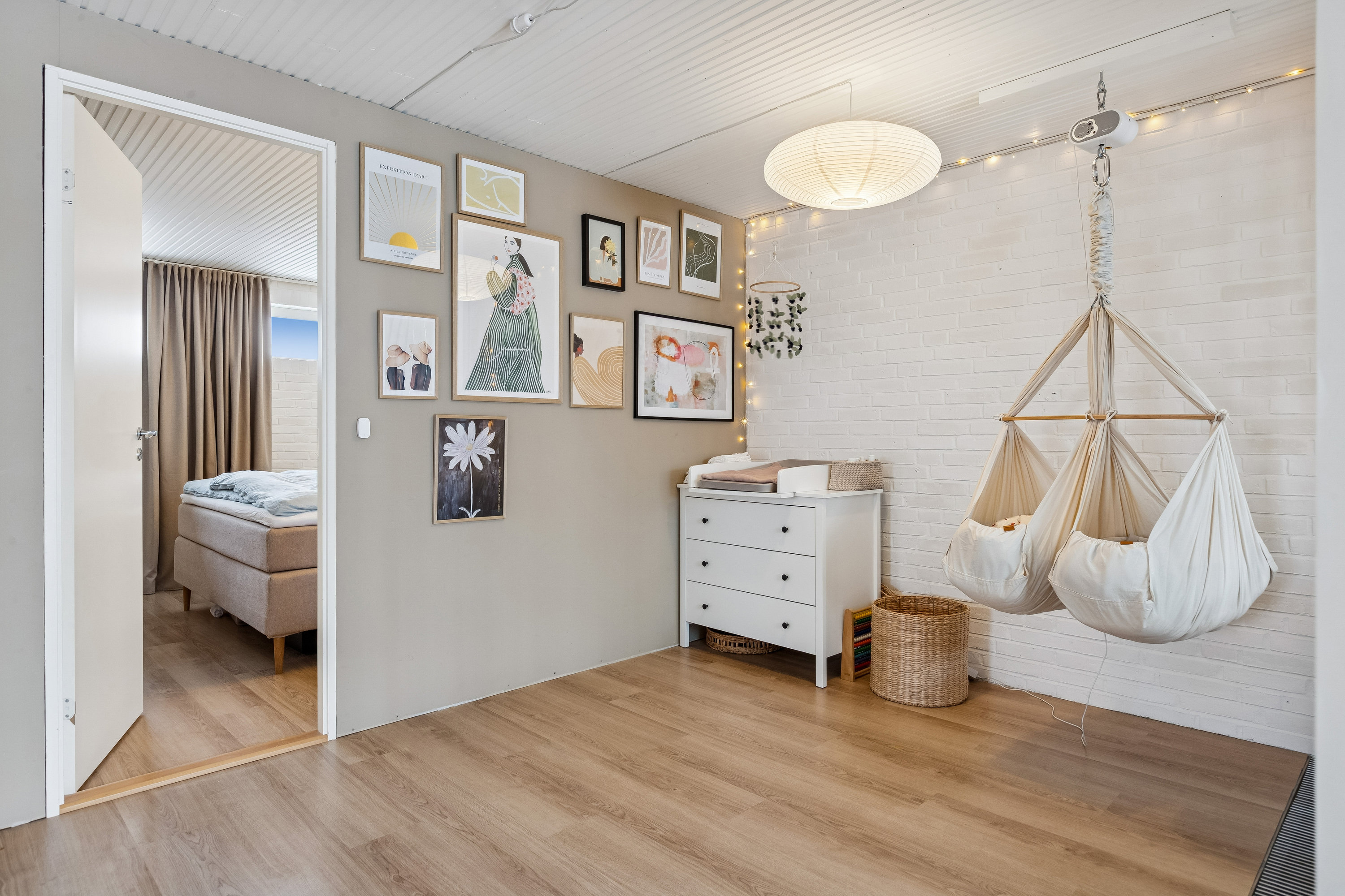 Fremhævet værelse billede i fuldskærmstilstand. Billede af Grindsted Alle 1, 2770 Kastrup