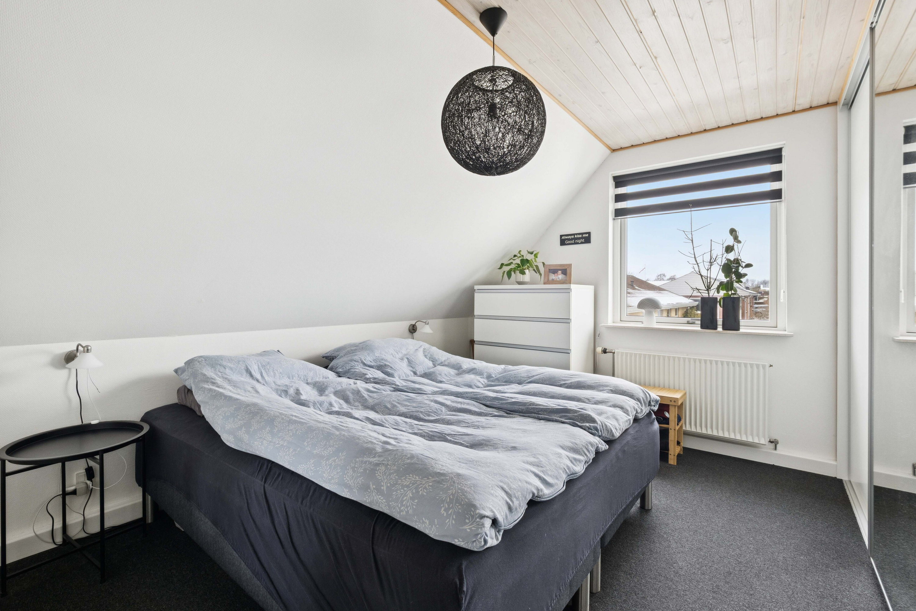 Fremhævet soveværelse billede i fuldskærmstilstand. Billede af Syrenvej 4, 7700 Thisted