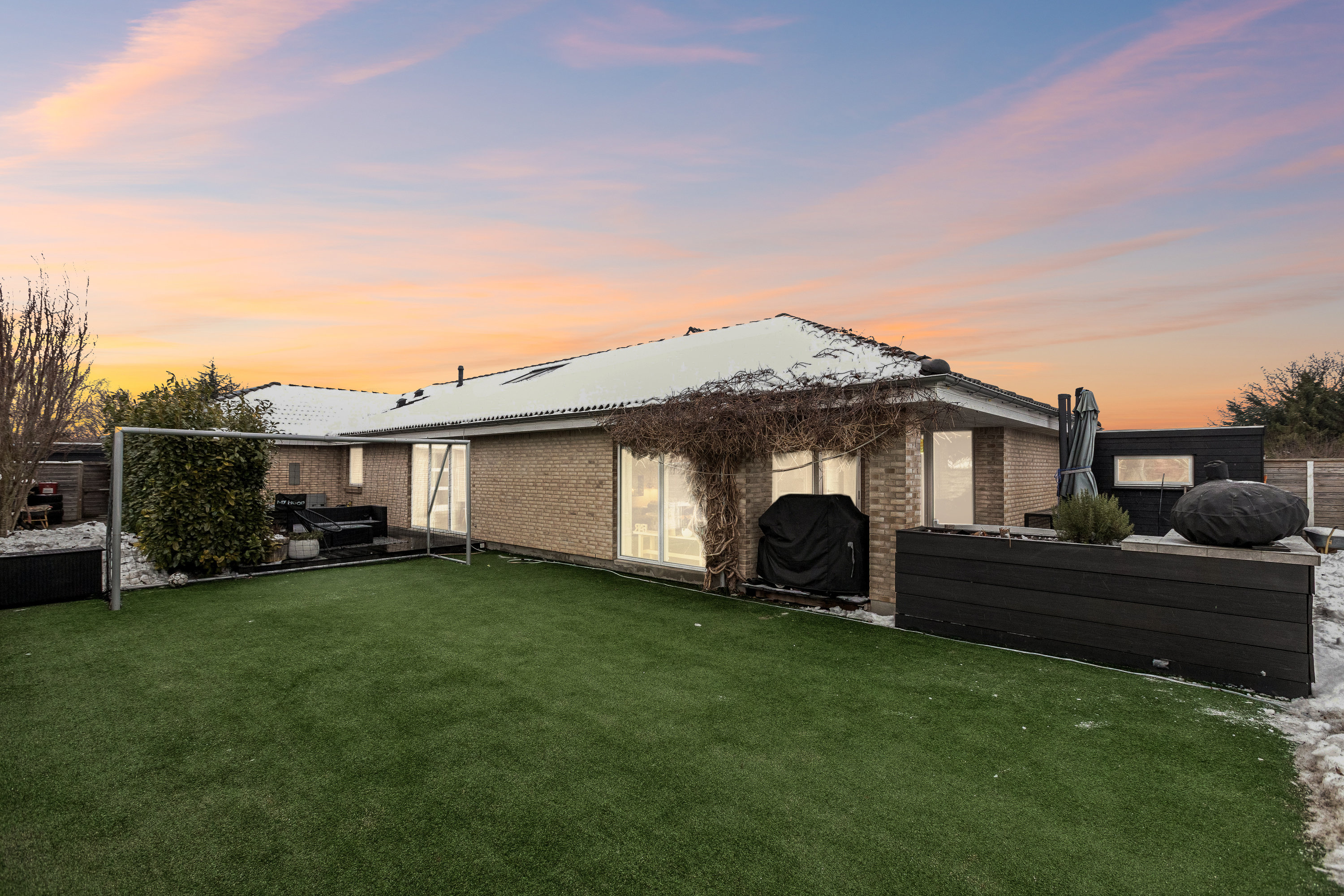 Fremhævet ejendommen billede i fuldskærmstilstand. Billede af Vosborgvej 21, 2770 Kastrup