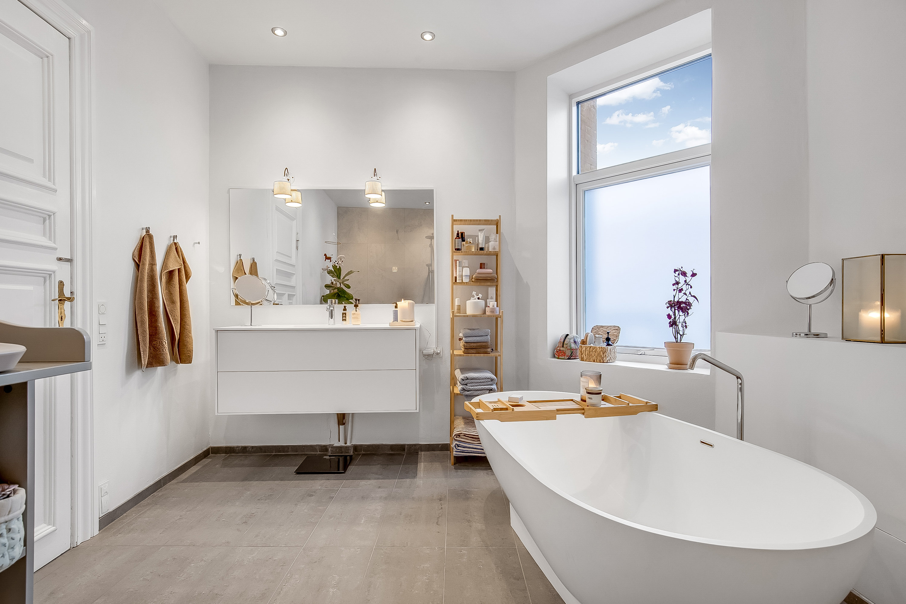 Fremhævet badeværelse billede i fuldskærmstilstand. Billede af Helligkorsgade 2B, 2. tv., 6000 Kolding