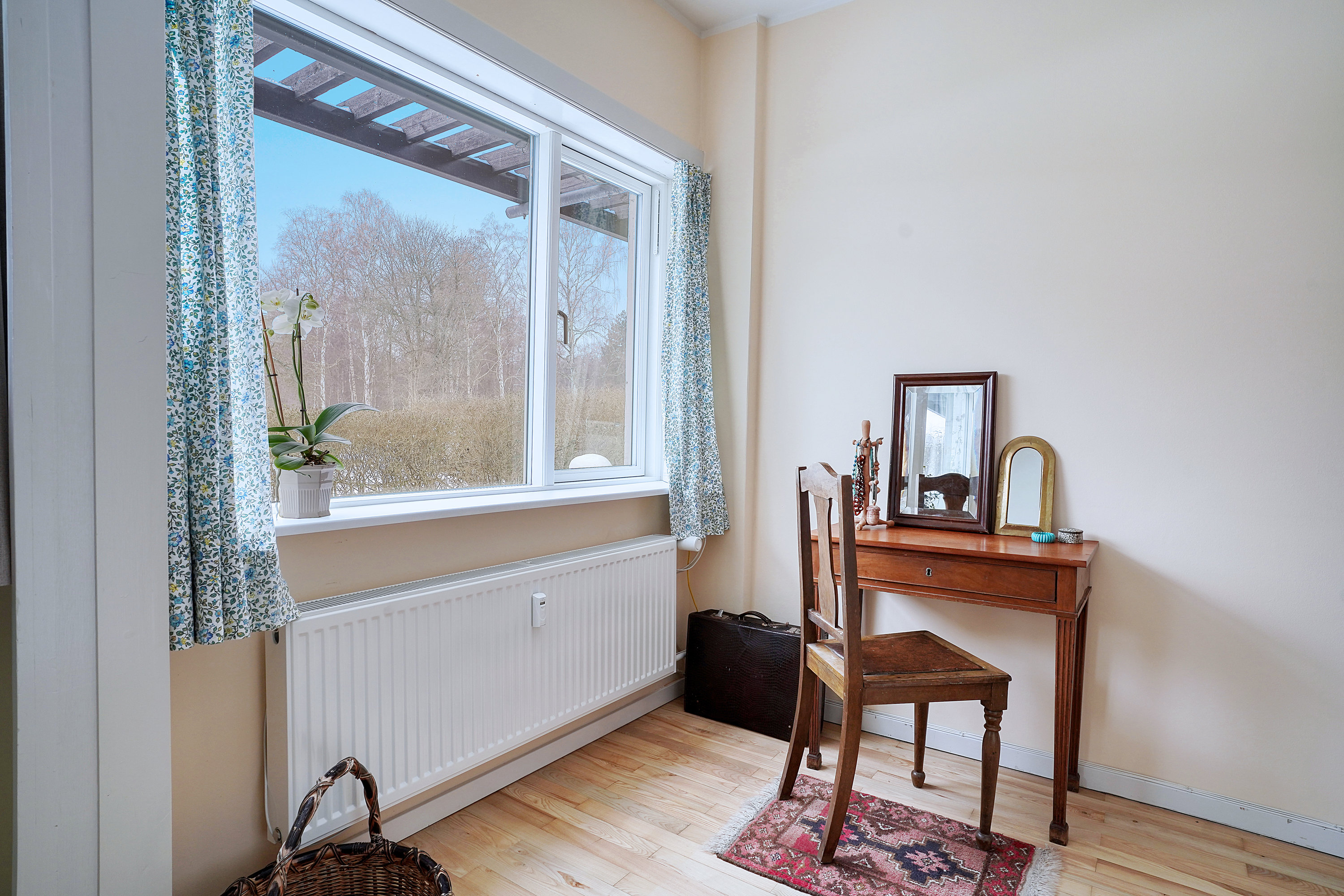 Fremhævet værelse billede i fuldskærmstilstand. Billede af Søllerød Park 16, st.. 1., Søllerød, 2840 Holte