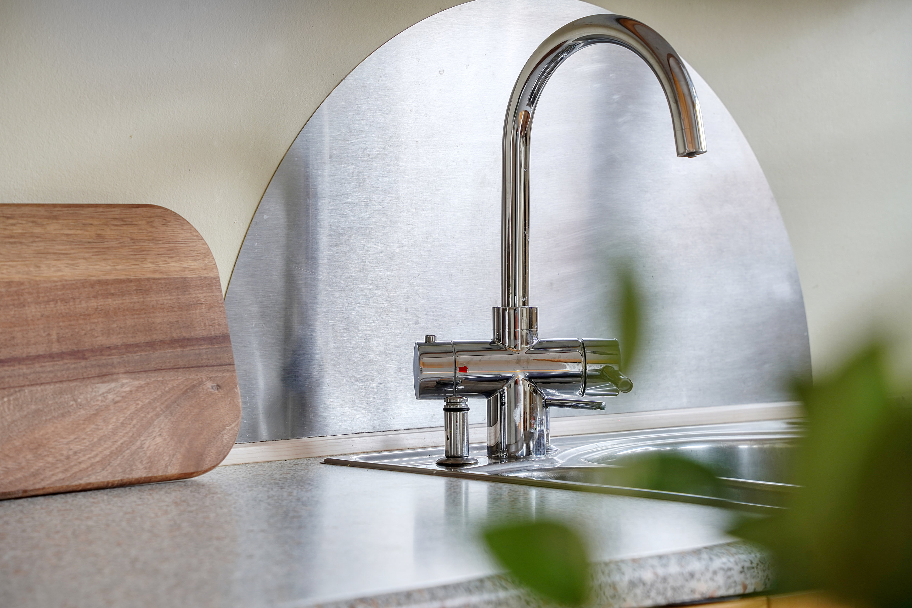 Fremhævet køkken billede i fuldskærmstilstand. Billede af Søllerød Park 16, st.. 1., Søllerød, 2840 Holte