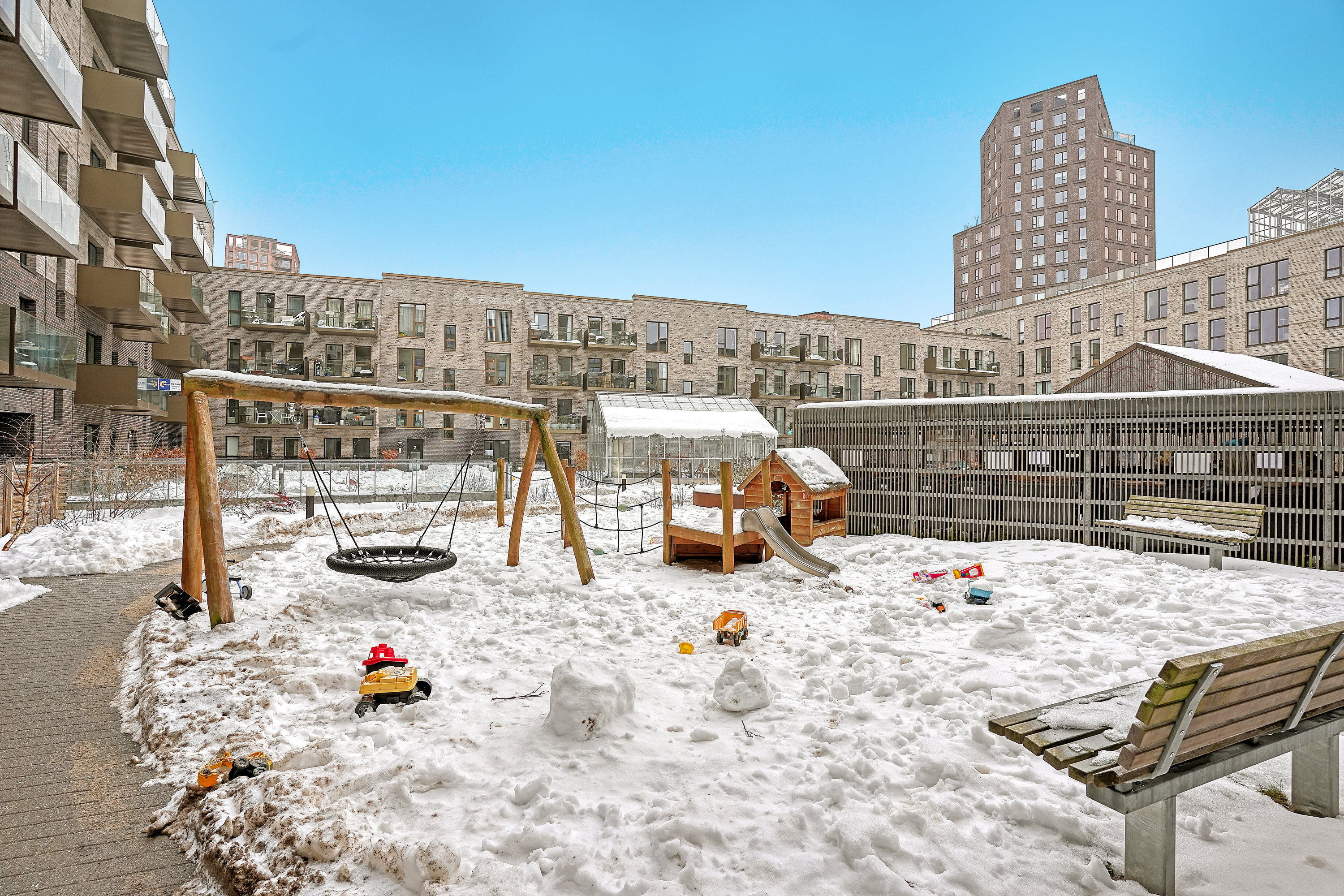 Fremhævet gårdmiljø billede i fuldskærmstilstand. Billede af Ingrid Marievej 24, 1. th., 2500 Valby