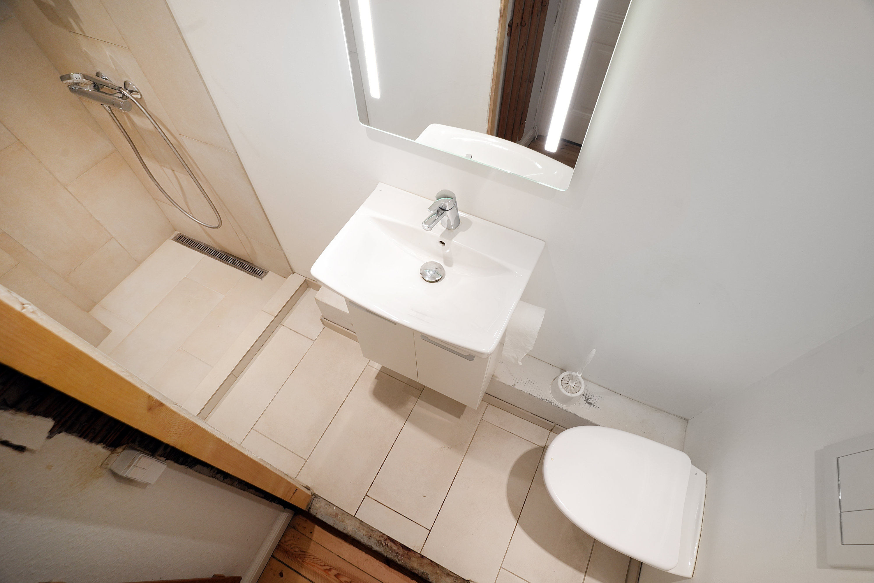 Fremhævet badeværelse billede i fuldskærmstilstand. Billede af Jellingegade 7, 1. th., 2100 København Ø