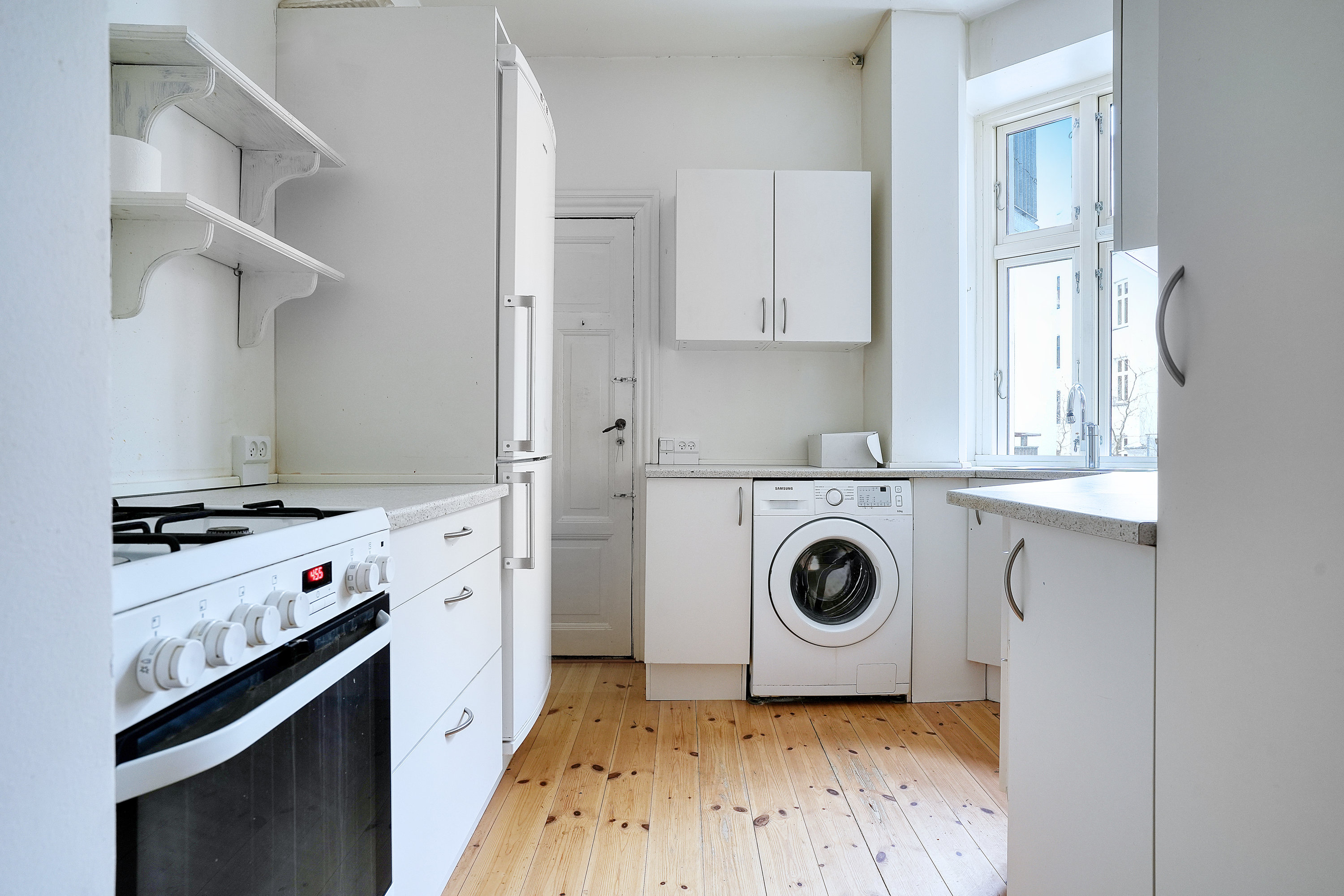 Fremhævet køkken billede i fuldskærmstilstand. Billede af Jellingegade 7, 1. th., 2100 København Ø