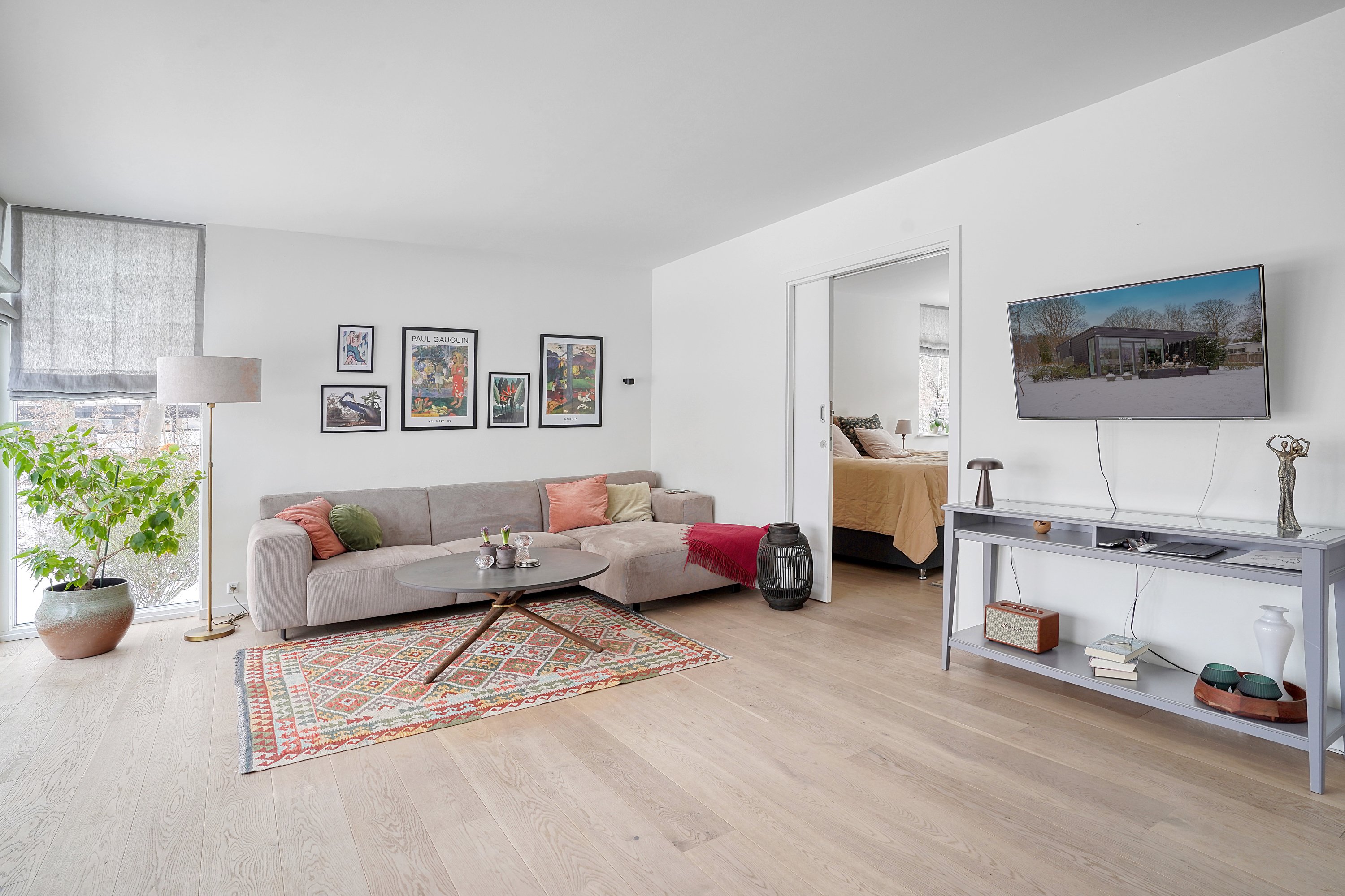 Fremhævet stue billede i fuldskærmstilstand. Billede af Nordre Strandvej 25, 3000 Helsingør