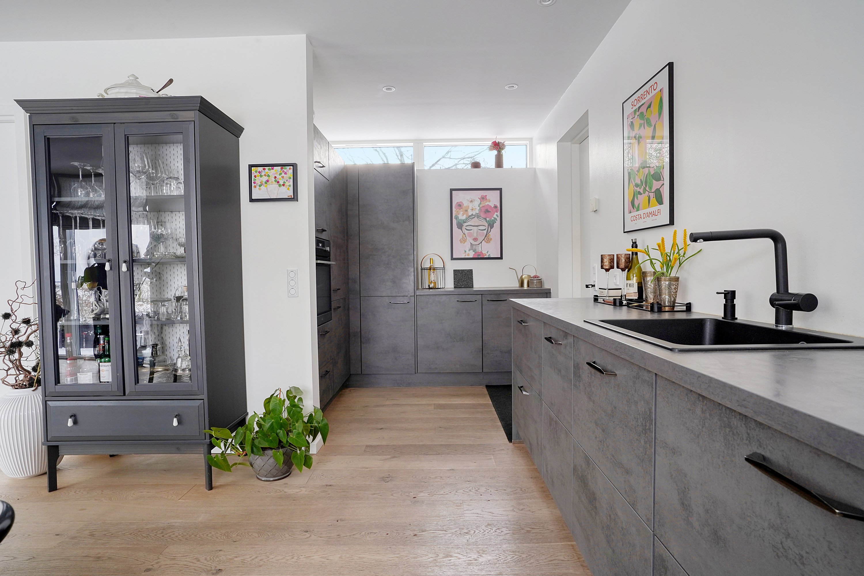 Fremhævet køkken billede i fuldskærmstilstand. Billede af Nordre Strandvej 25, 3000 Helsingør