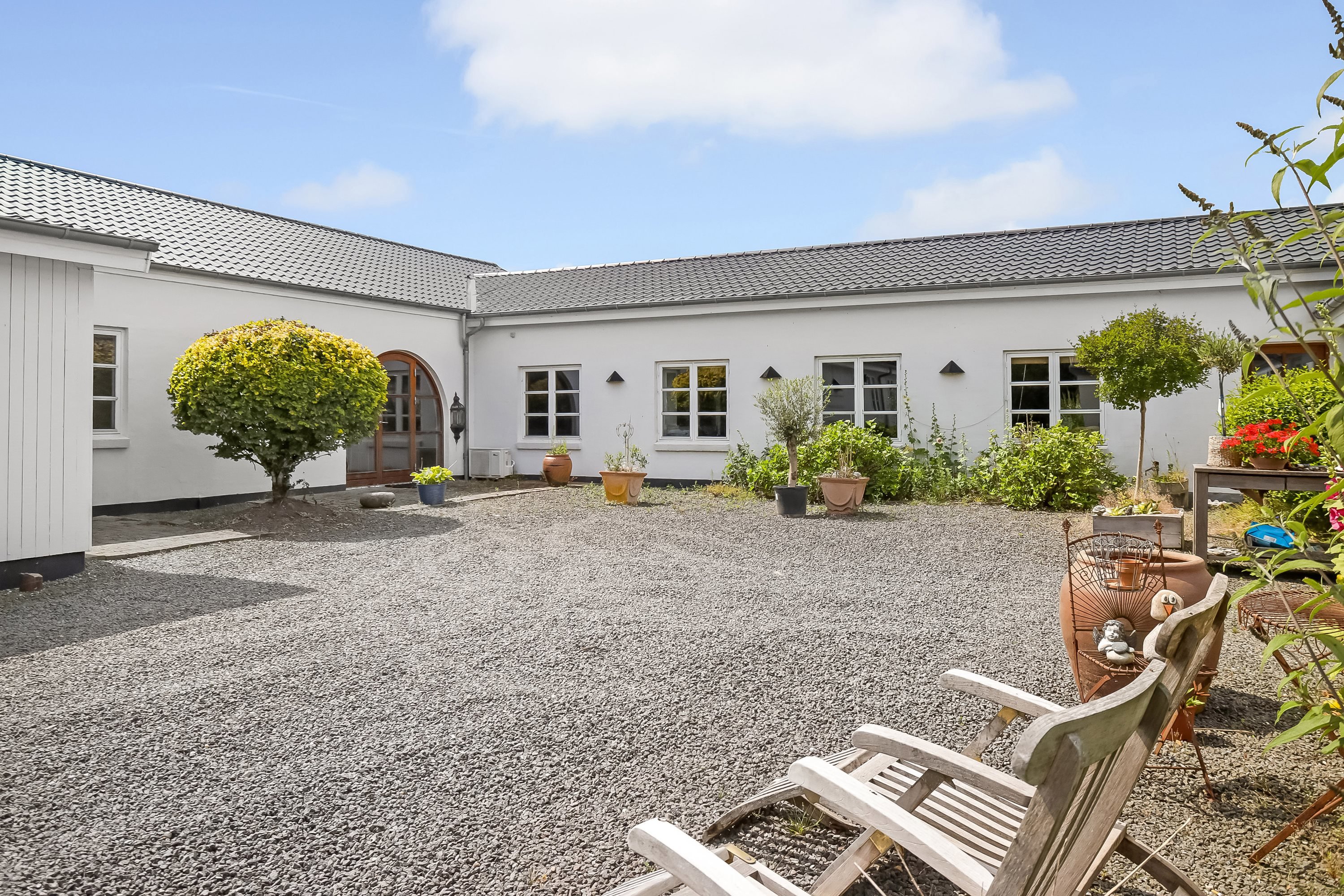 Fremhævet  billede i fuldskærmstilstand. Billede af Rogenstrupvej 6, 8831 Løgstrup