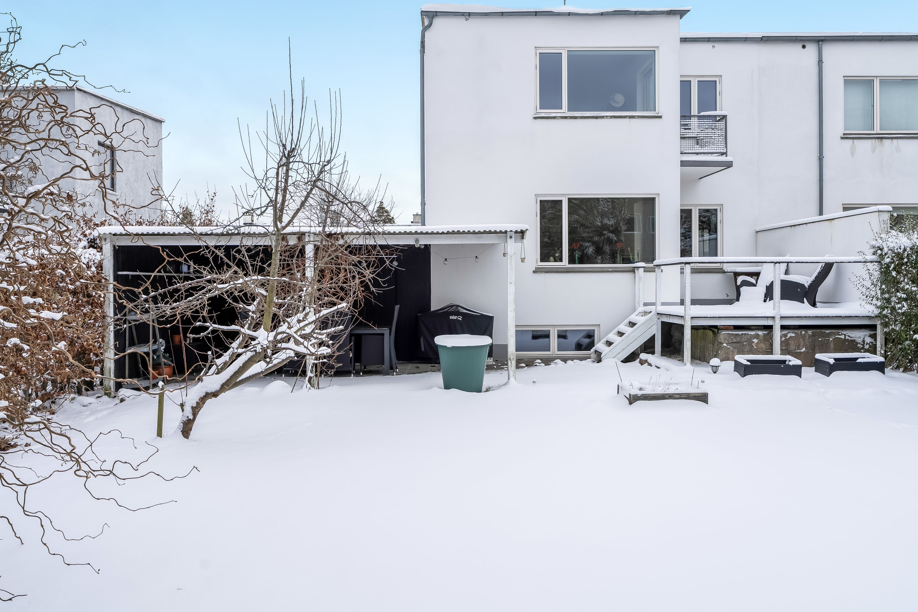 Fremhævet facade billede i fuldskærmstilstand. Billede af Hasselvej 38, 2830 Virum