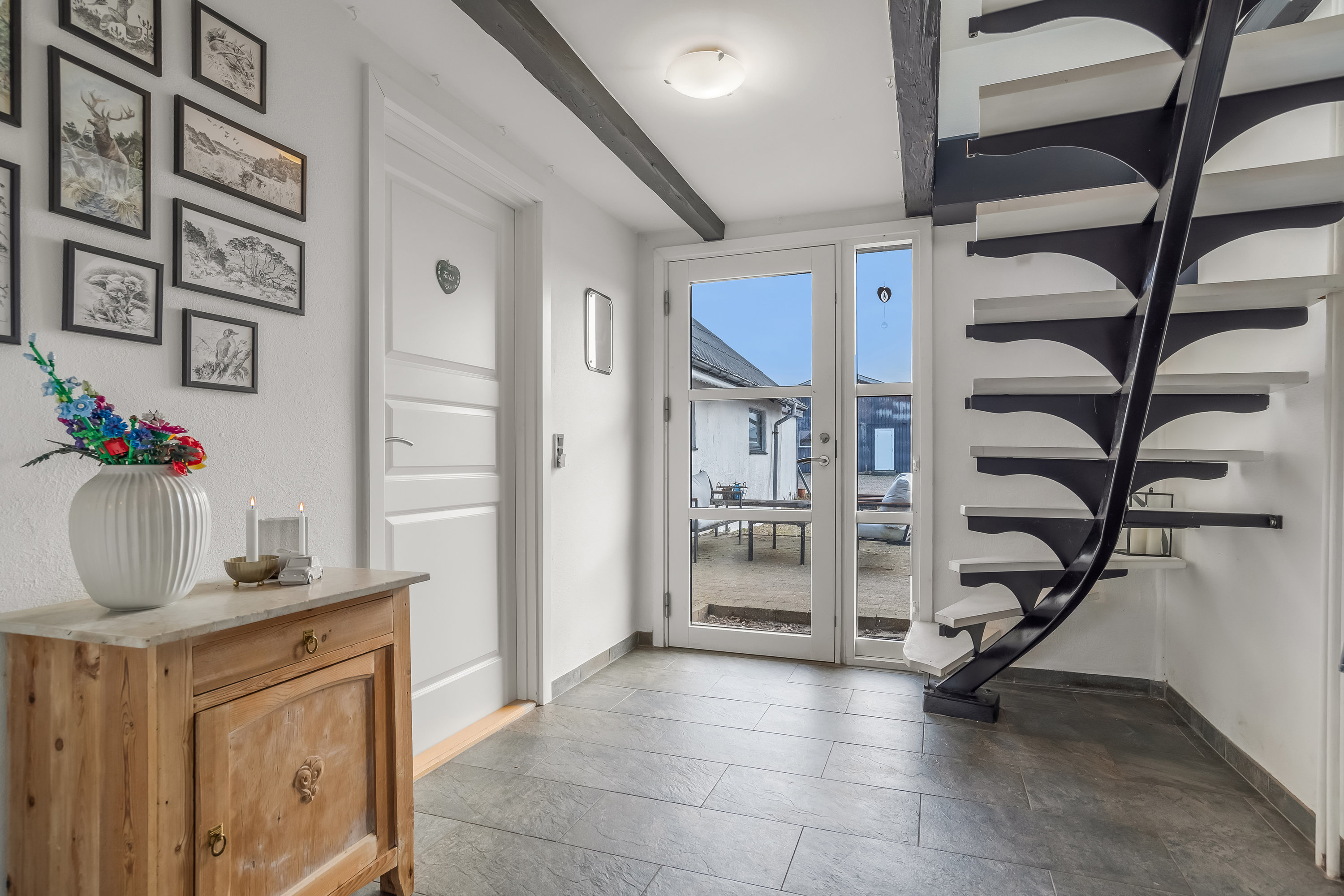 Fremhævet entré billede i fuldskærmstilstand. Billede af Naurvej 28, 7500 Holstebro