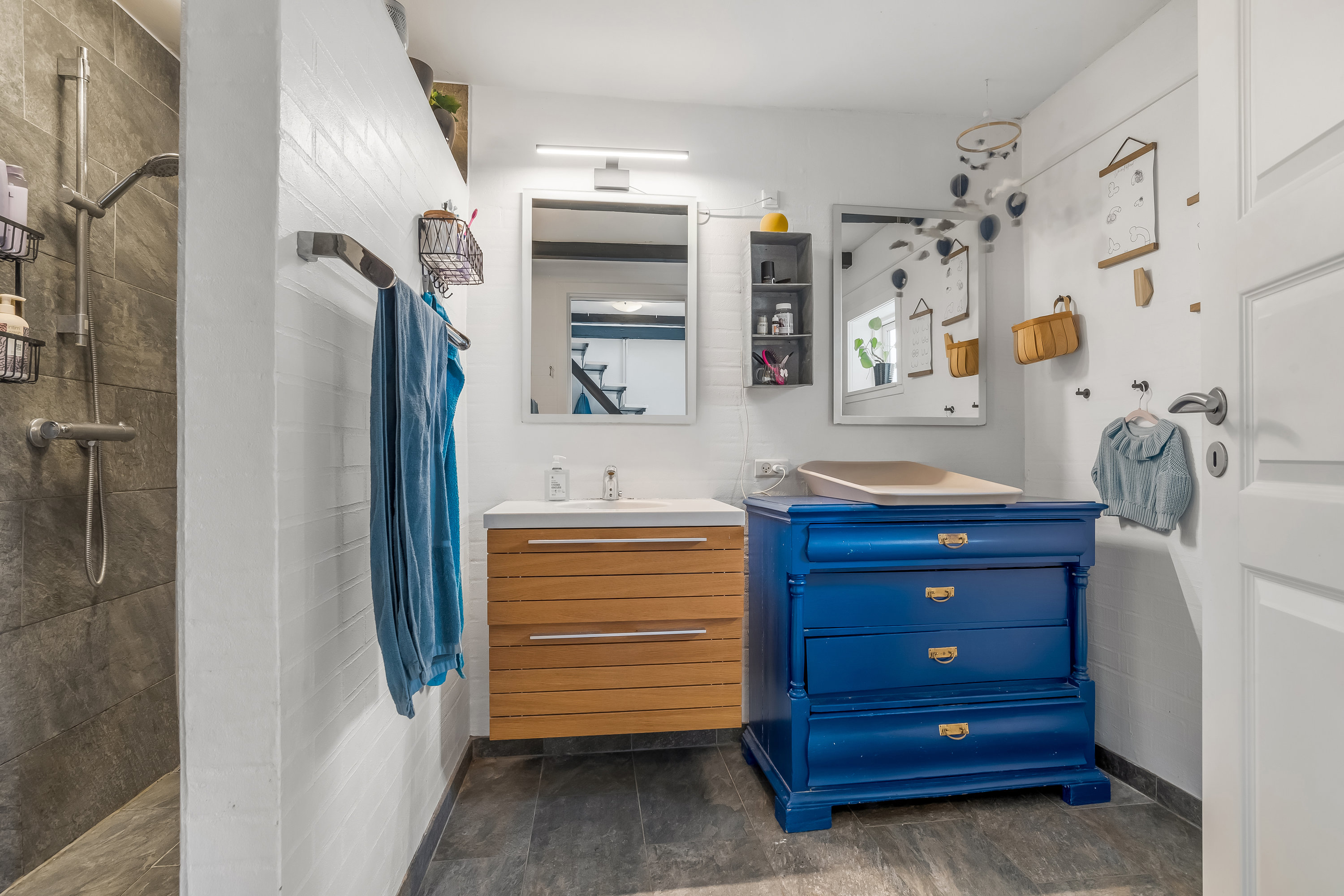 Fremhævet badeværelse billede i fuldskærmstilstand. Billede af Naurvej 28, 7500 Holstebro