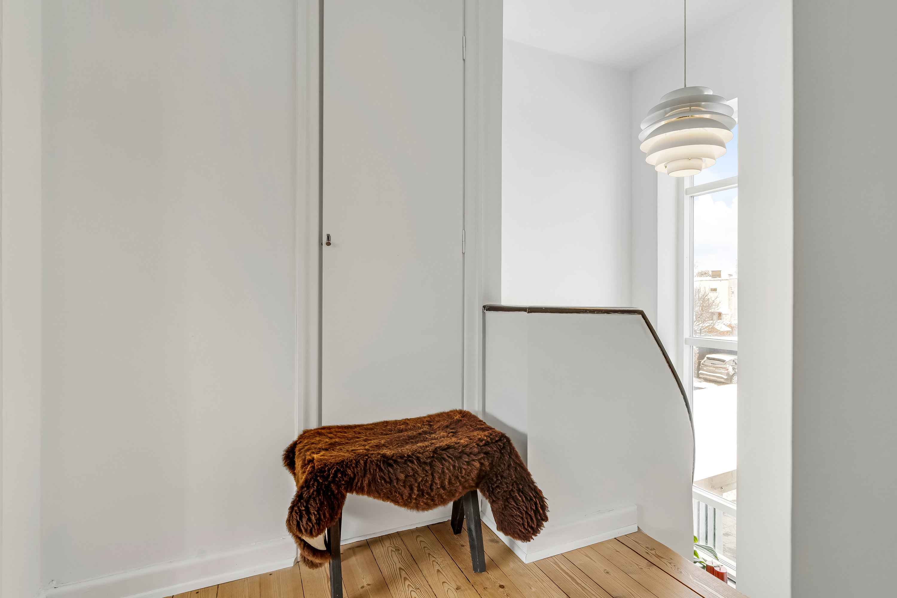 Fremhævet gang billede i fuldskærmstilstand. Billede af Hasselvej 38, 2830 Virum