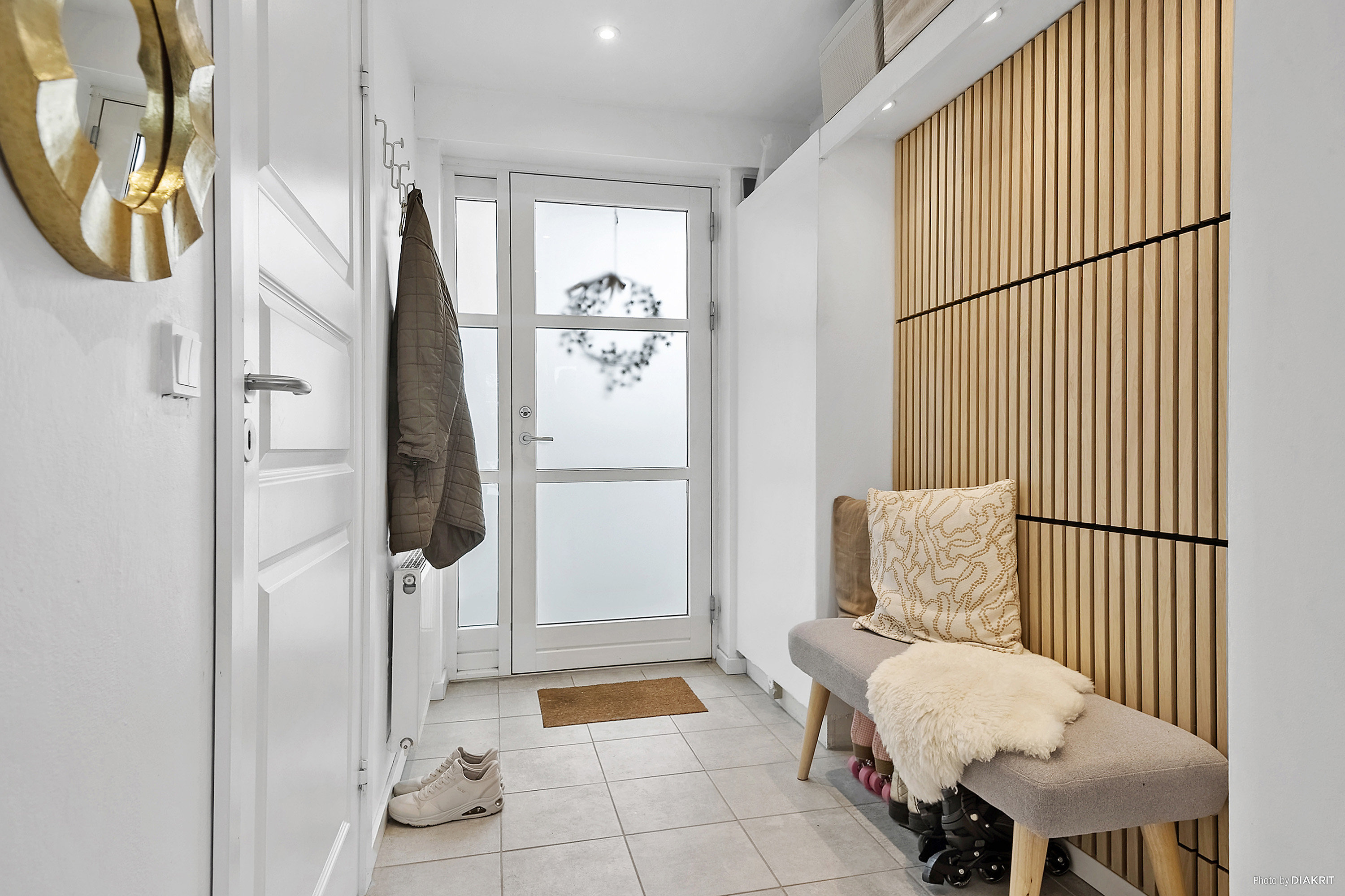 Fremhævet entré billede i fuldskærmstilstand. Billede af Samsøvej 1A, 4600 Køge