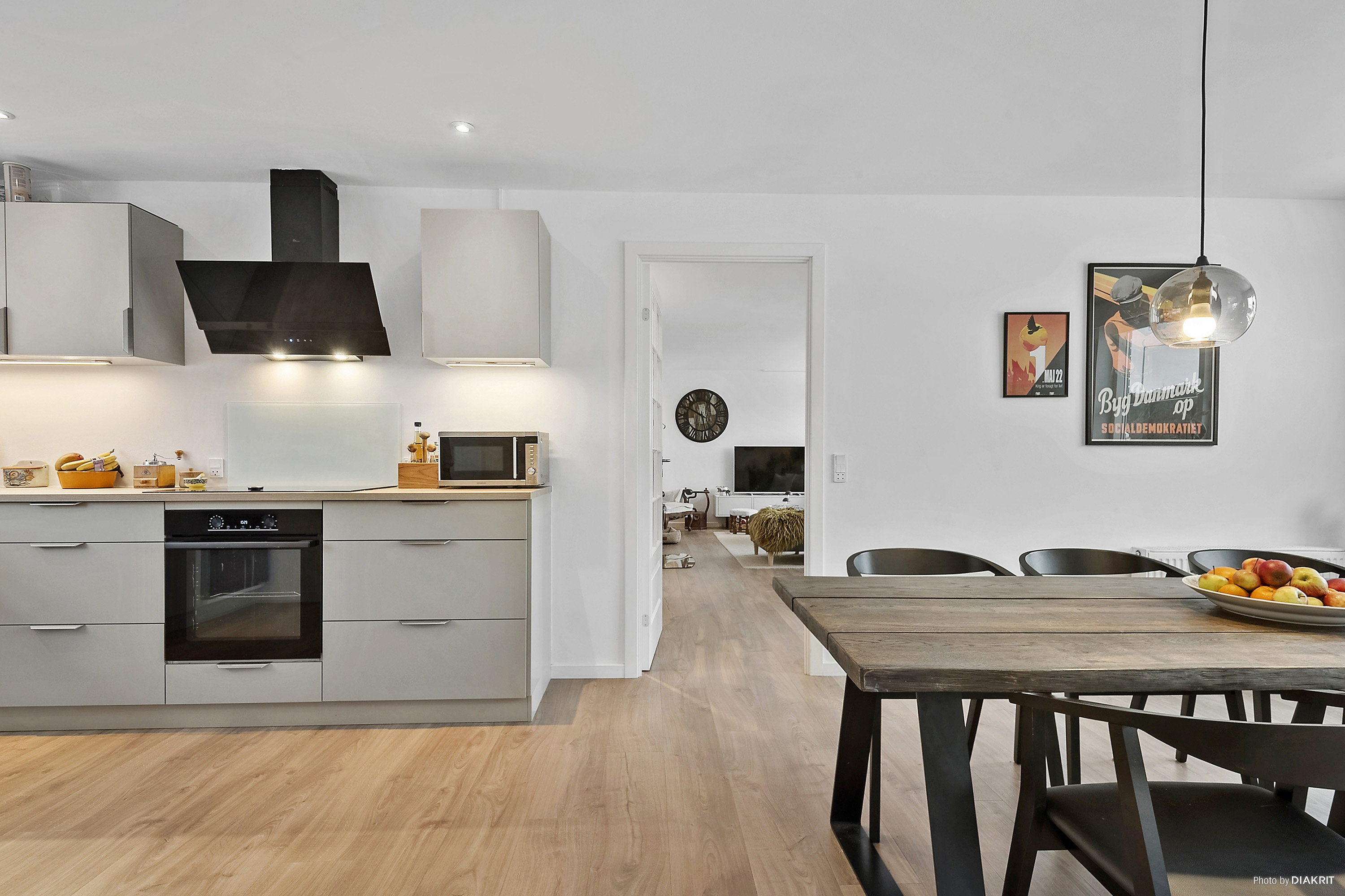 Fremhævet køkken billede i fuldskærmstilstand. Billede af Samsøvej 1A, 4600 Køge