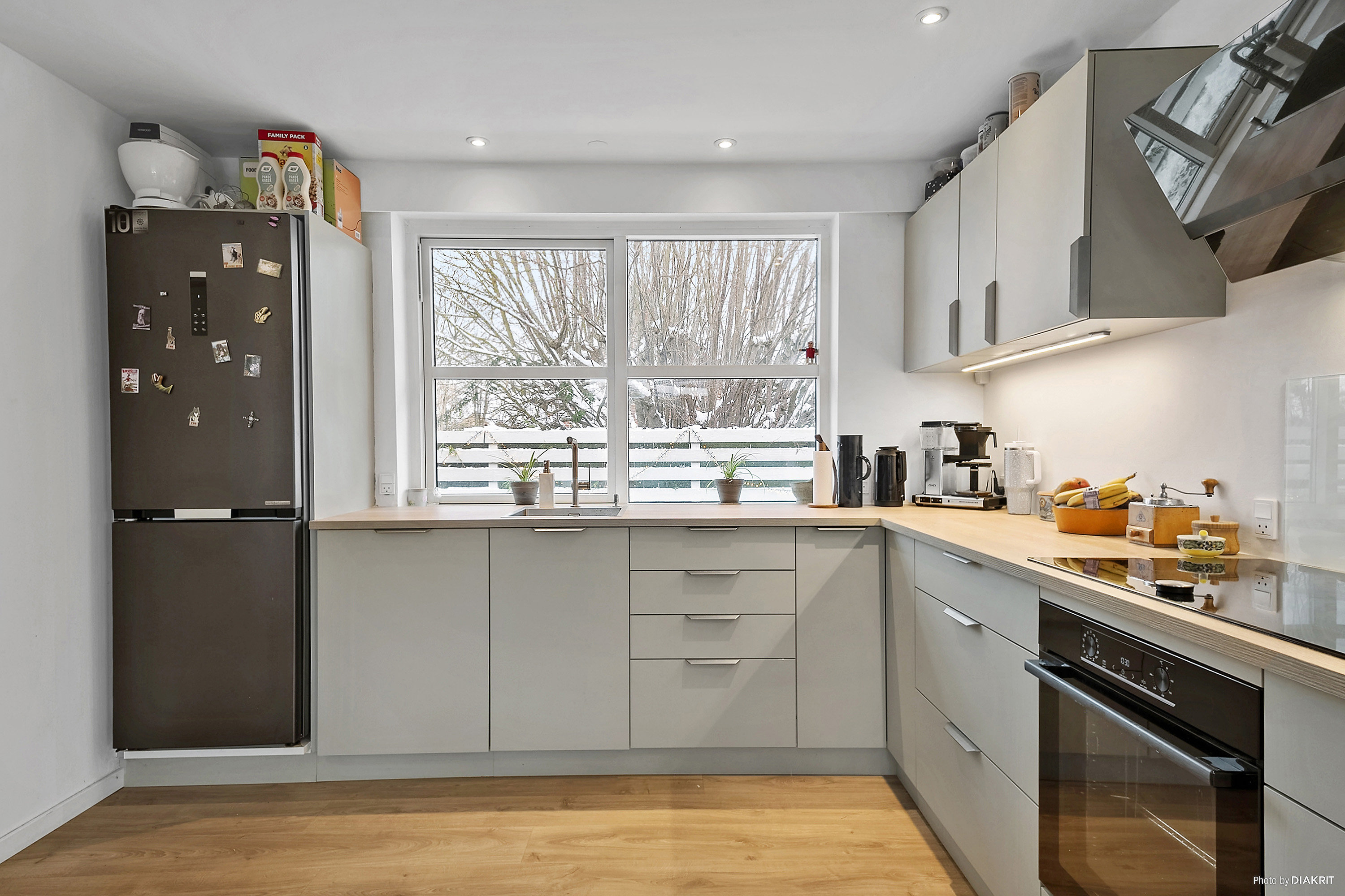 Fremhævet køkken billede i fuldskærmstilstand. Billede af Samsøvej 1A, 4600 Køge