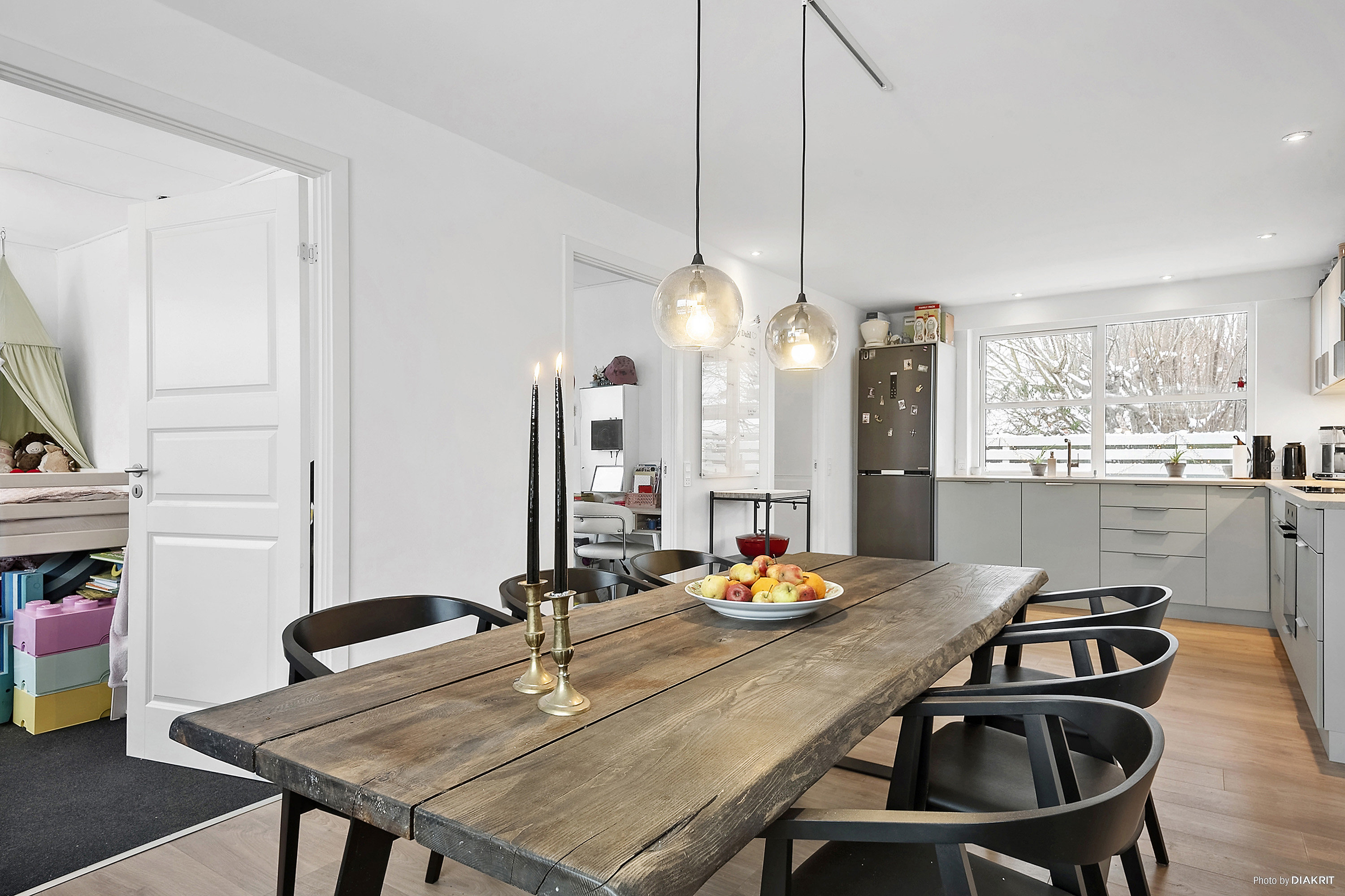 Fremhævet spisestue billede i fuldskærmstilstand. Billede af Samsøvej 1A, 4600 Køge