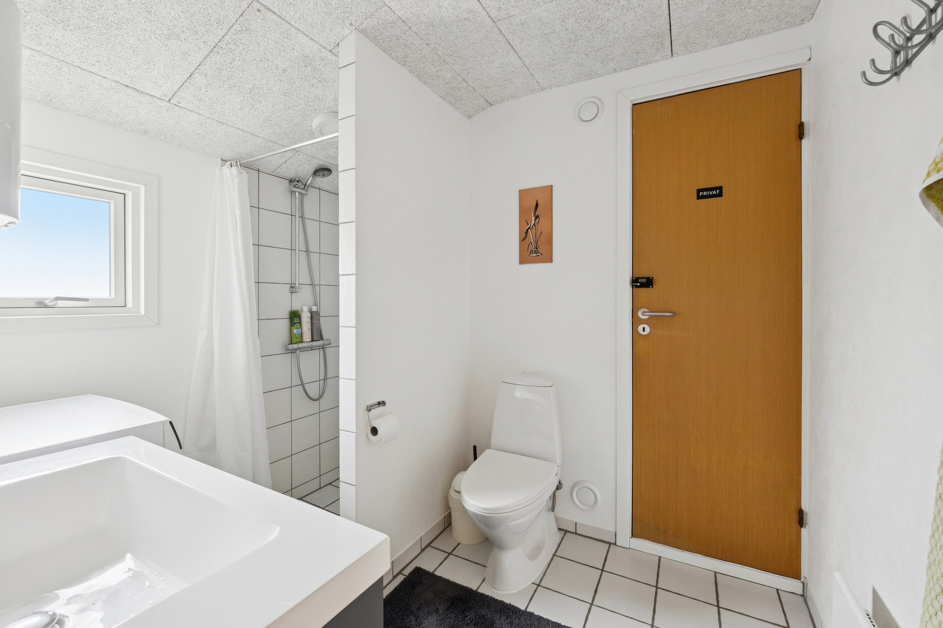 Fremhævet badeværelse billede i fuldskærmstilstand. Billede af Klemsvej 26D, Vorupør, 7700 Thisted