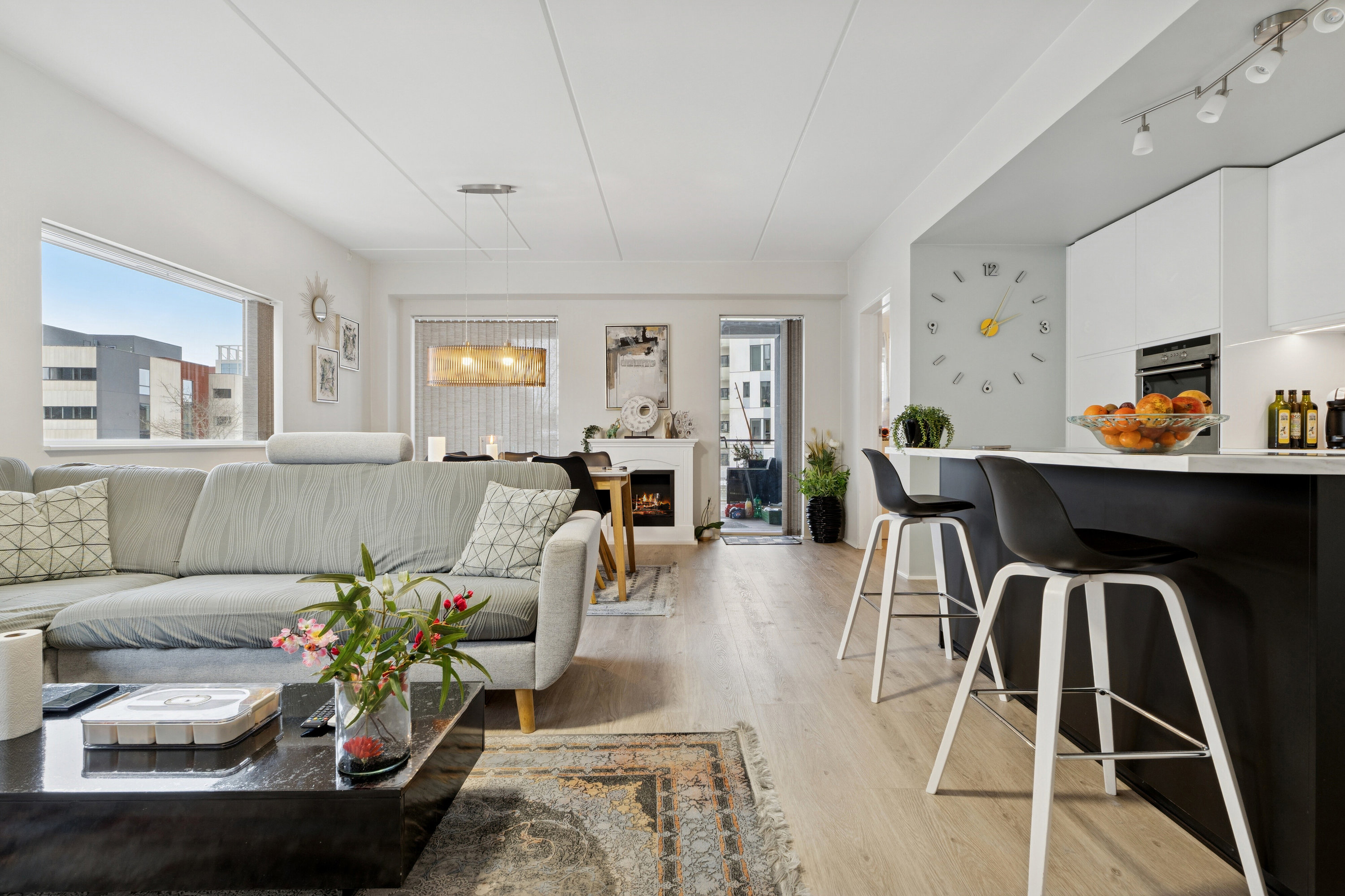 Fremhævet andet billede i fuldskærmstilstand. Billede af Promenadebyen 2, 1. 1., 5000 Odense C