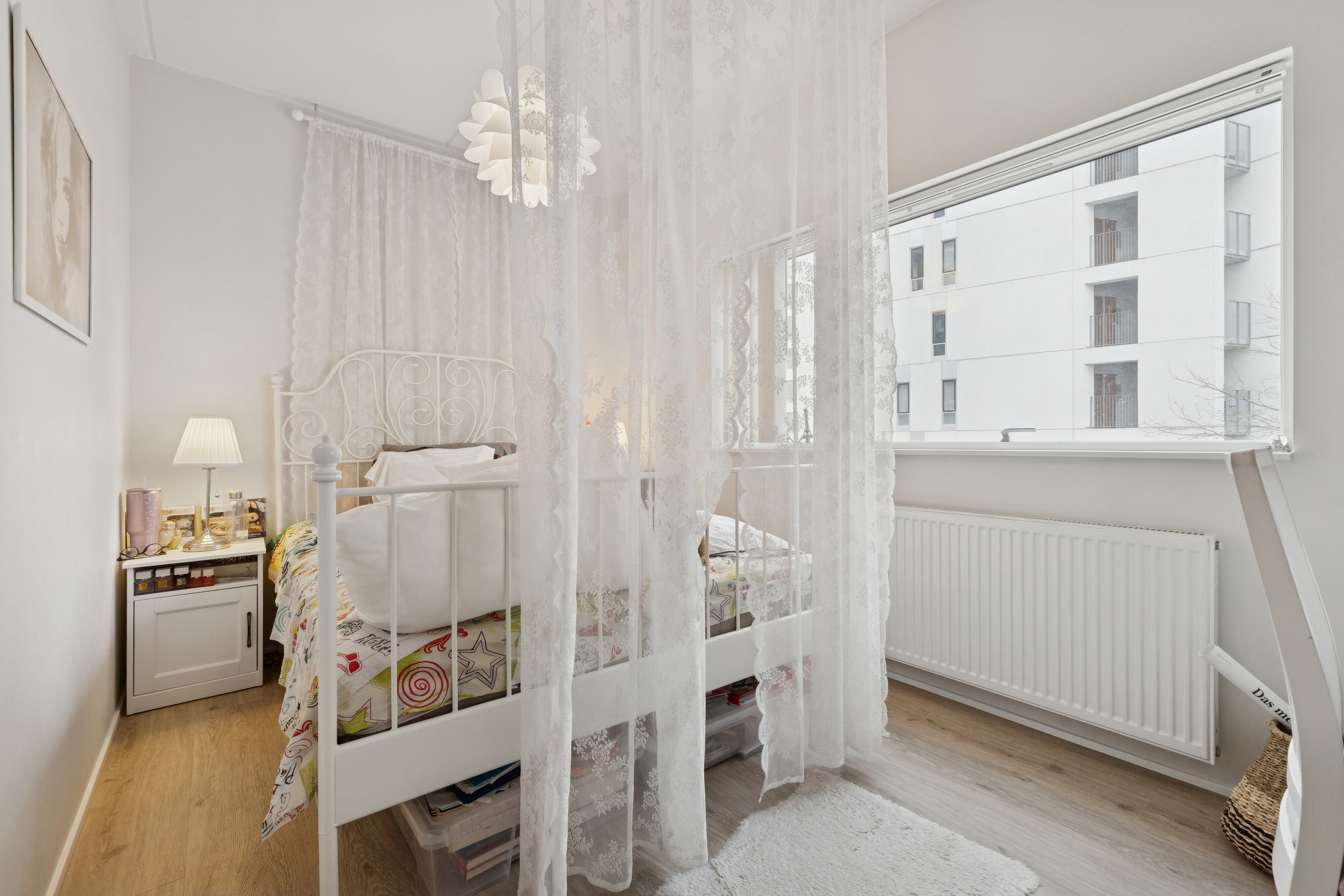 Fremhævet andet billede i fuldskærmstilstand. Billede af Promenadebyen 2, 1. 1., 5000 Odense C