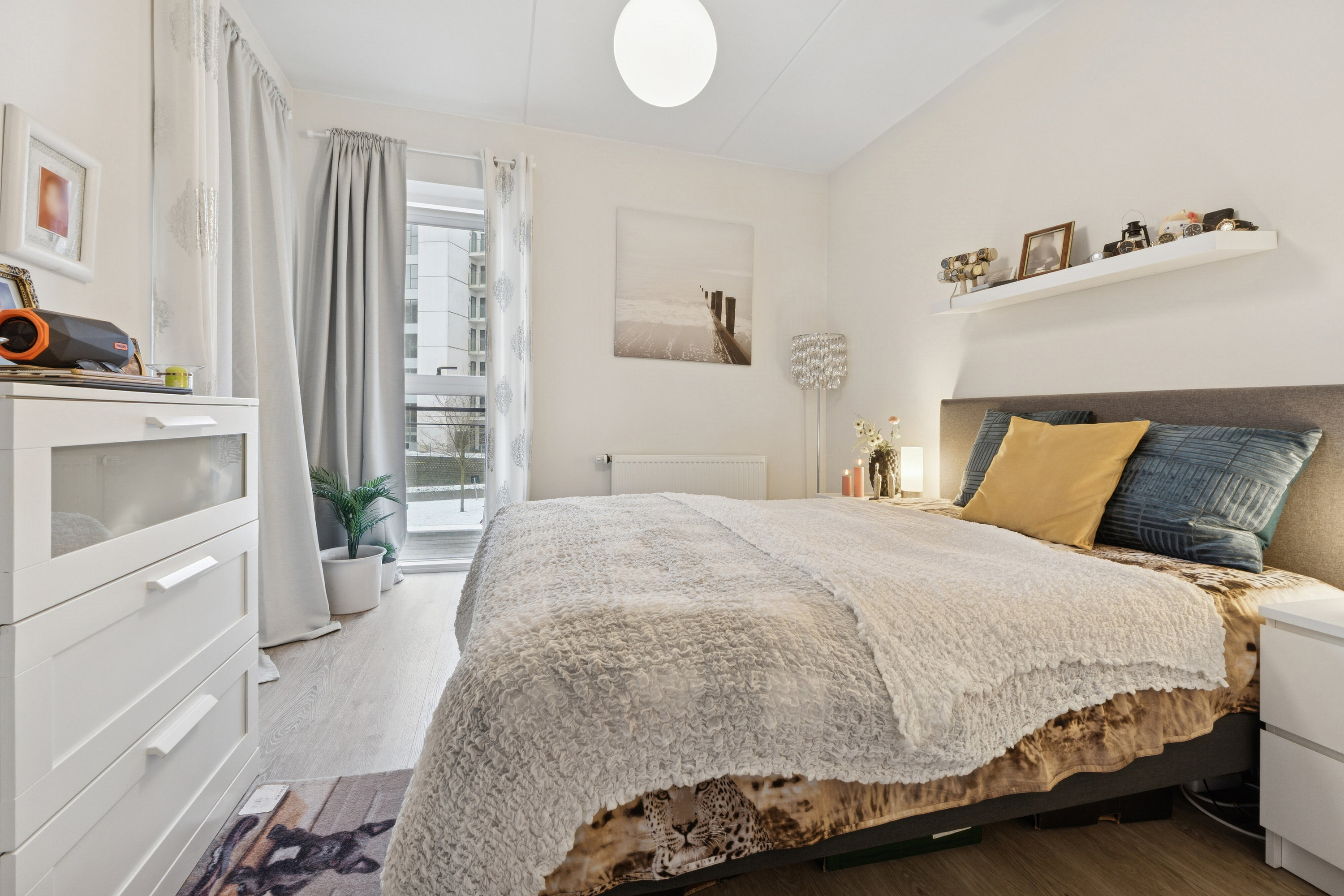 Fremhævet soveværelse billede i fuldskærmstilstand. Billede af Promenadebyen 2, 1. 1., 5000 Odense C