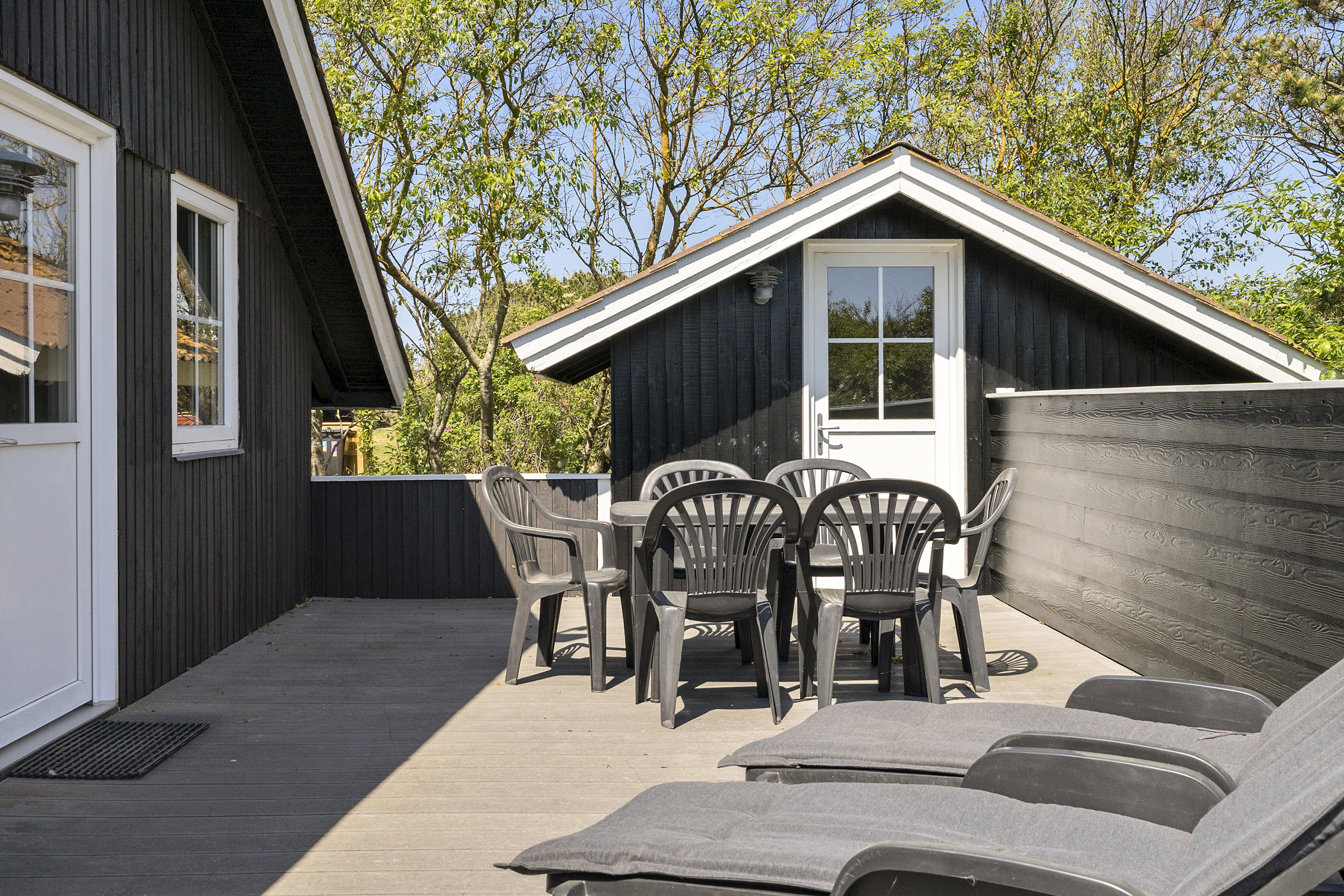 Fremhævet  billede i fuldskærmstilstand. Billede af Sigfred Jensens Vej 45, Bjerregaard, 6960 Hvide Sande