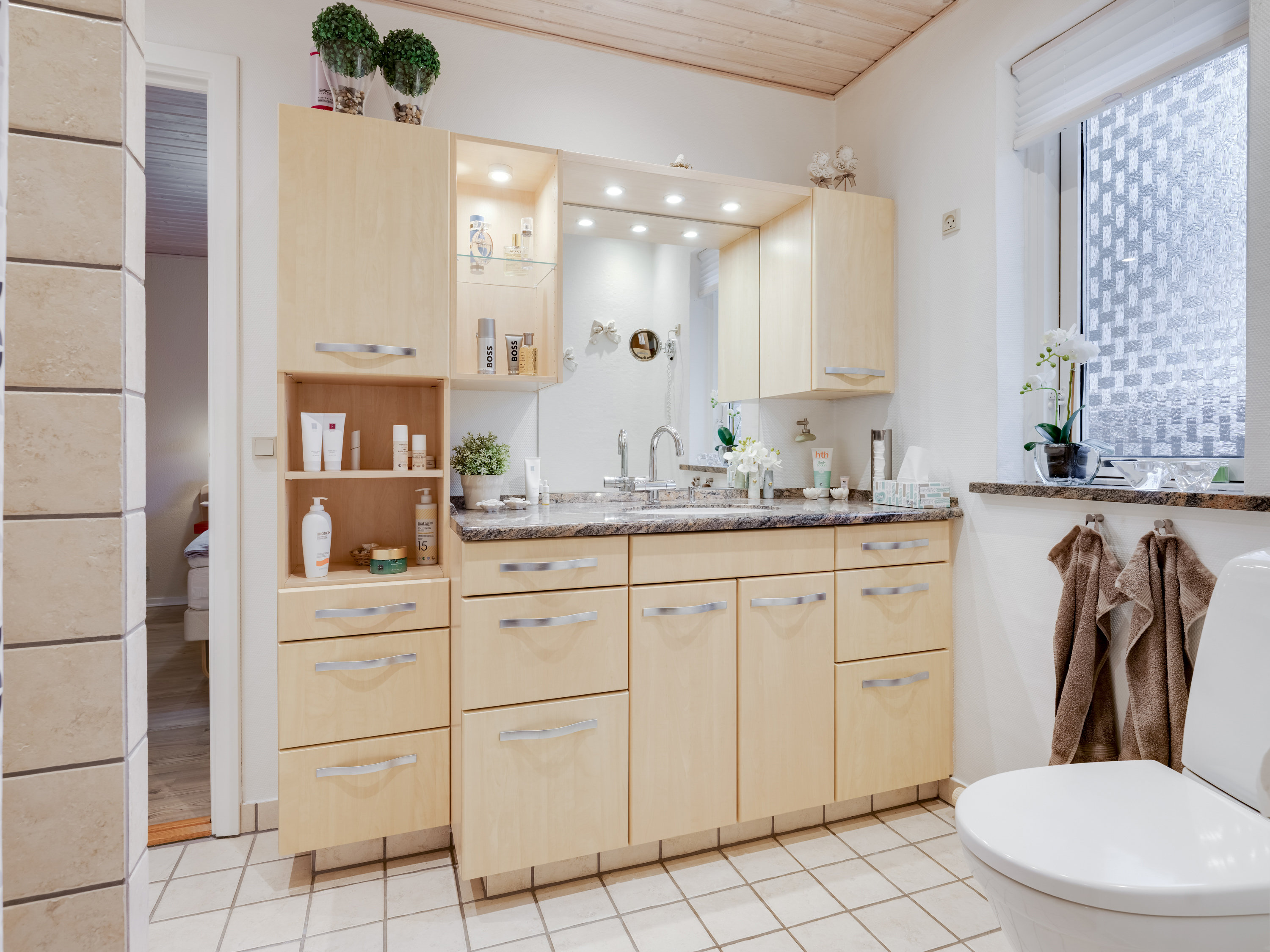 Fremhævet badeværelse billede i fuldskærmstilstand. Billede af Flintebjergvænget 5, Nr Broby, 5672 Broby