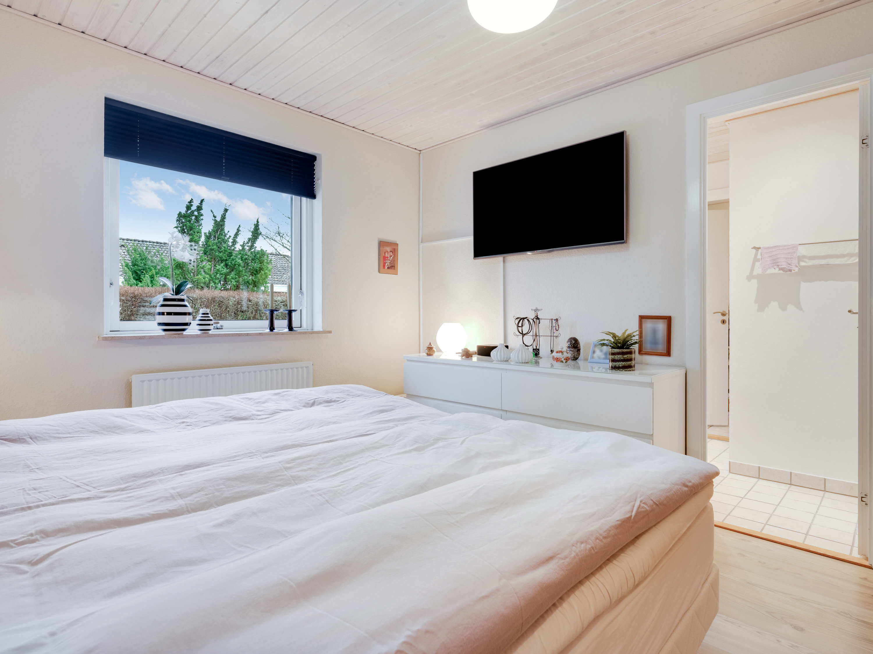 Fremhævet soveværelse billede i fuldskærmstilstand. Billede af Flintebjergvænget 5, Nr Broby, 5672 Broby