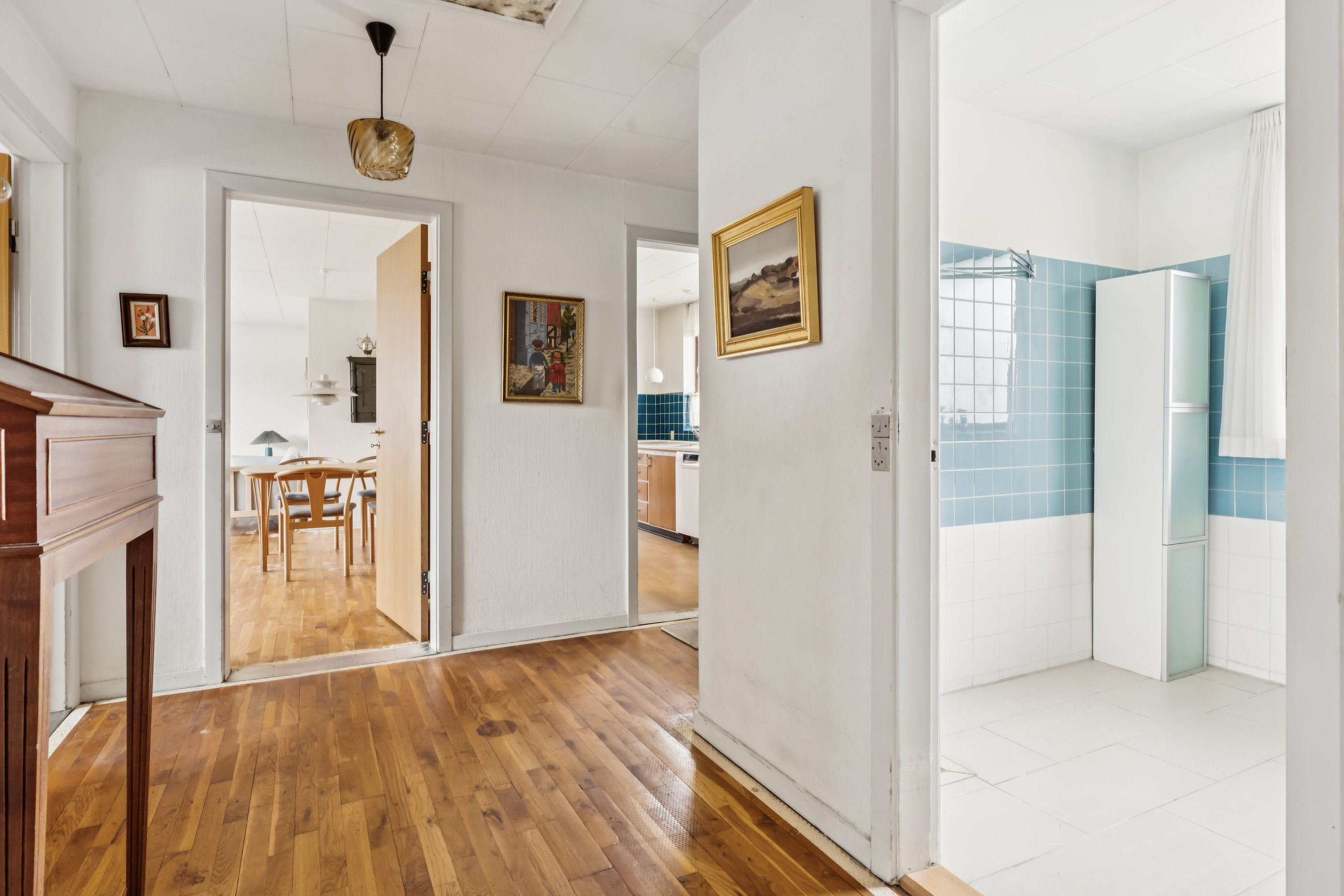 Fremhævet gang billede i fuldskærmstilstand. Billede af Splinten 24, 9260 Gistrup