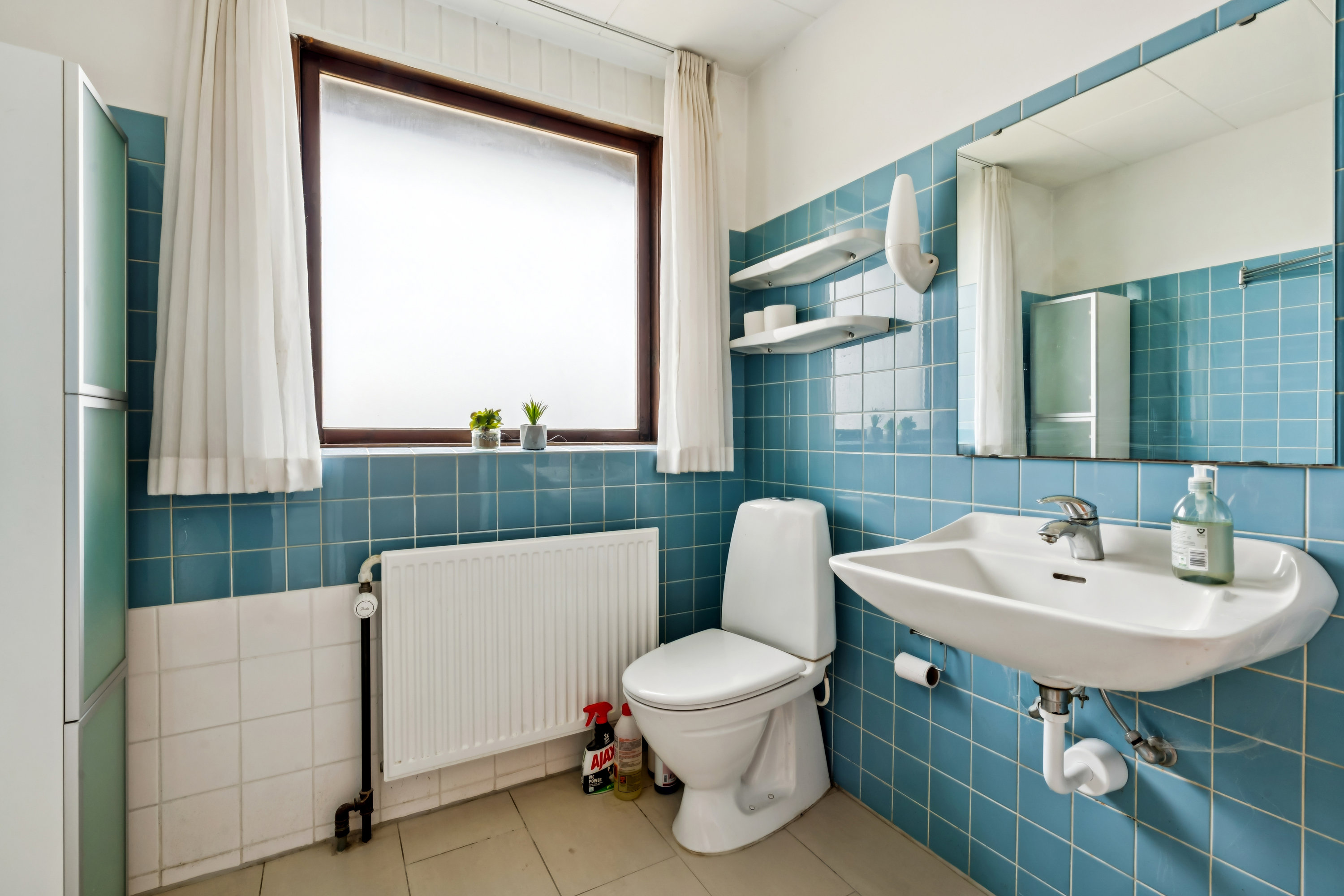 Fremhævet badeværelse billede i fuldskærmstilstand. Billede af Splinten 24, 9260 Gistrup