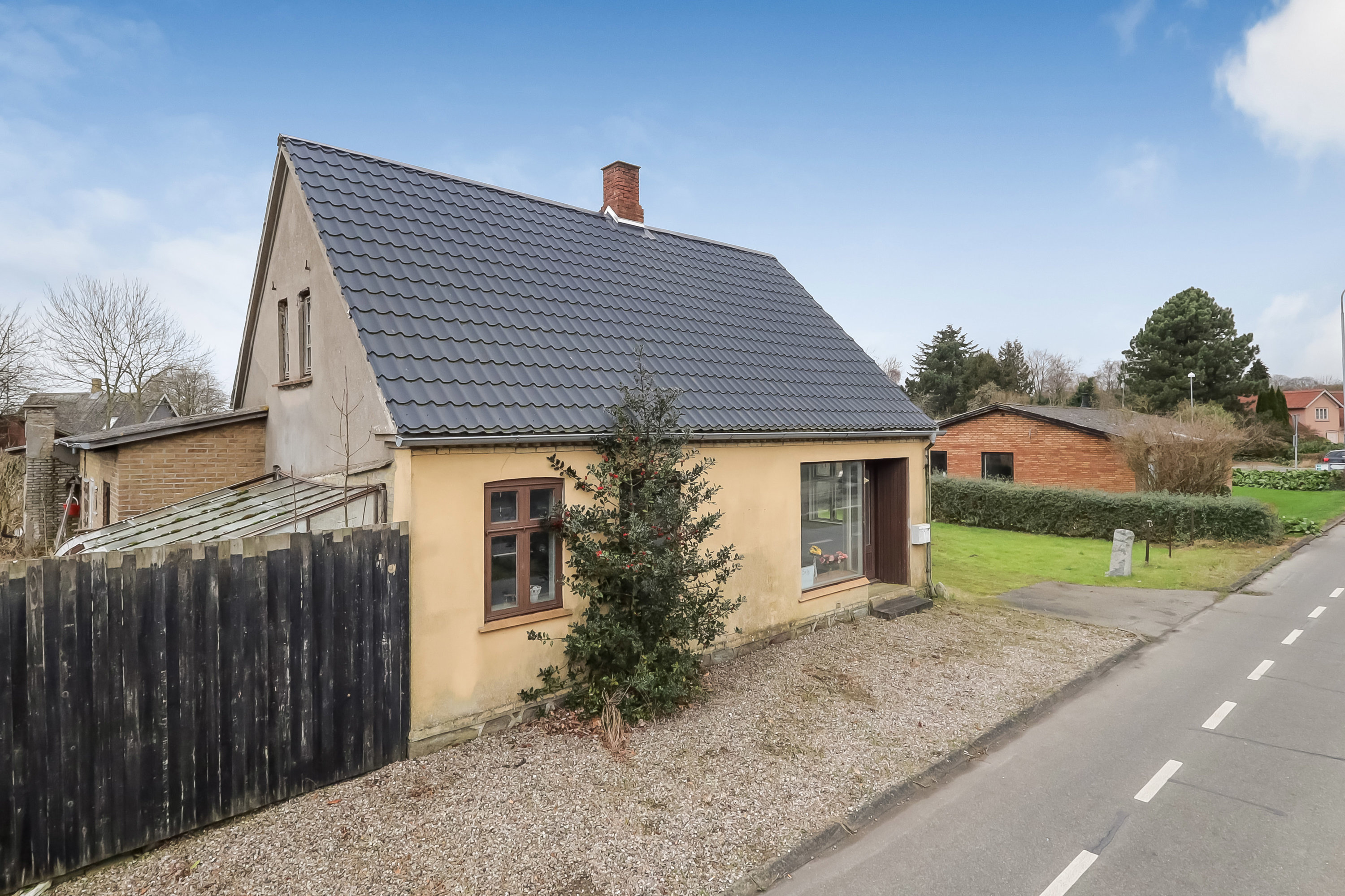 Fremhævet ejendommen billede i fuldskærmstilstand. Billede af Sundbrovej 104, 5700 Svendborg