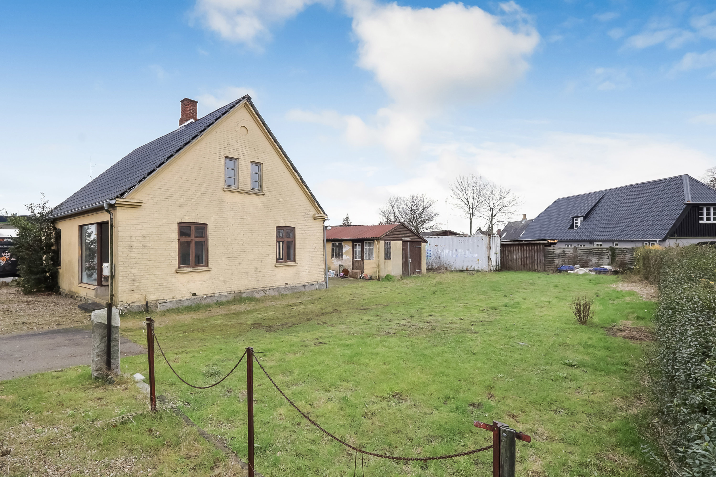 Fremhævet ejendommen billede i fuldskærmstilstand. Billede af Sundbrovej 104, 5700 Svendborg