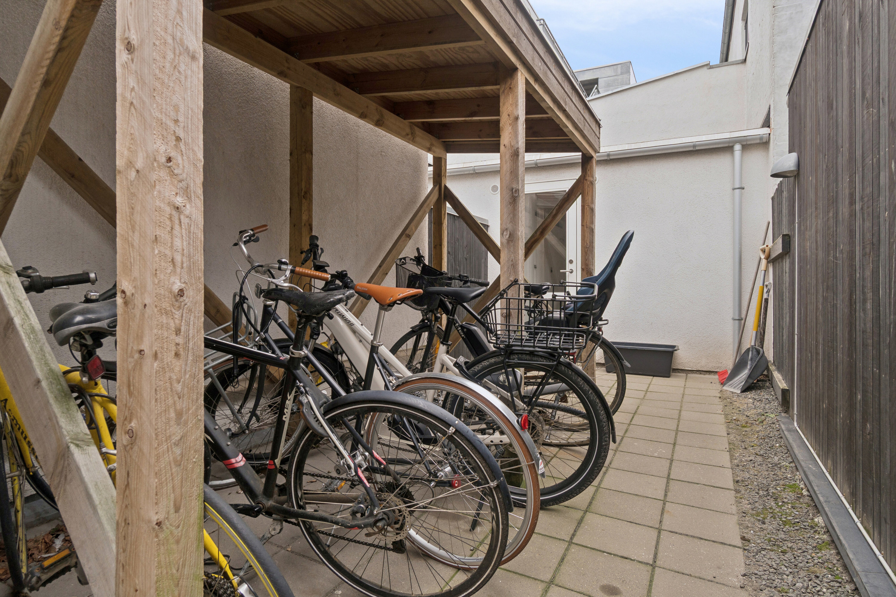 Fremhævet udendørs billede i fuldskærmstilstand. Billede af Rosenkrantzgade 8A, st.., 8000 Aarhus C