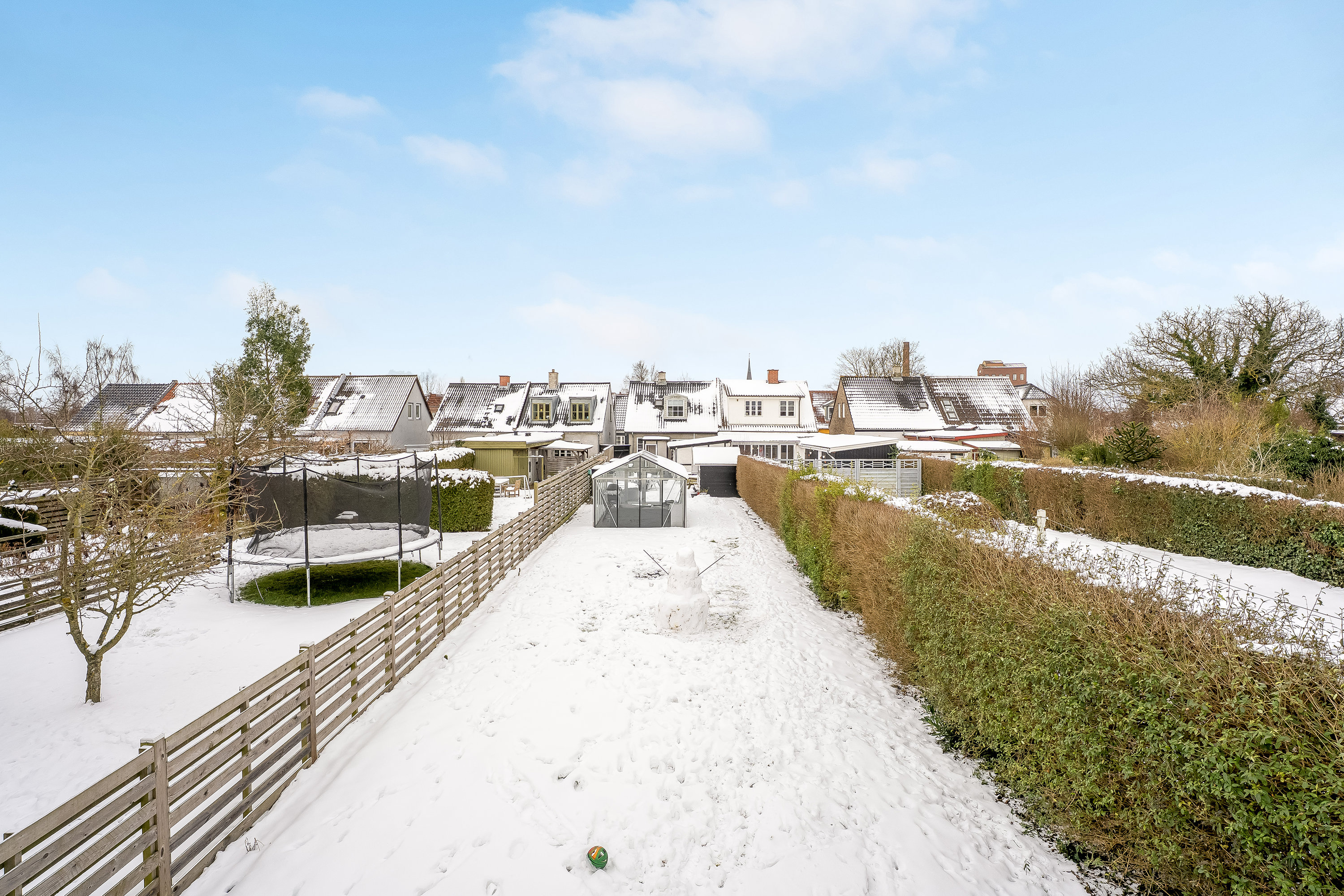 Fremhævet mastefoto billede i fuldskærmstilstand. Billede af Engvej 9, 4900 Nakskov