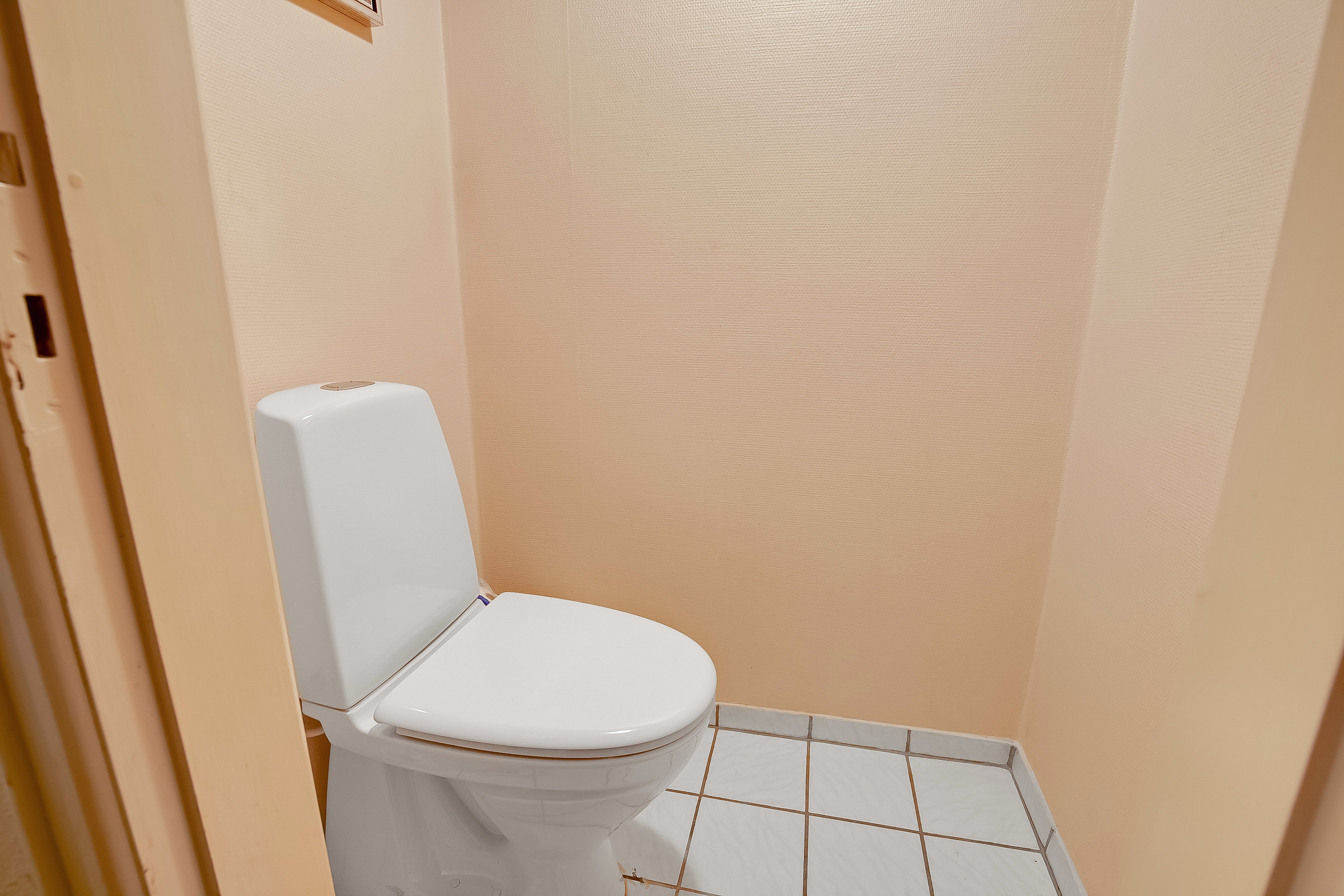 Fremhævet toilet billede i fuldskærmstilstand. Billede af Thorsvej 64, 7000 Fredericia