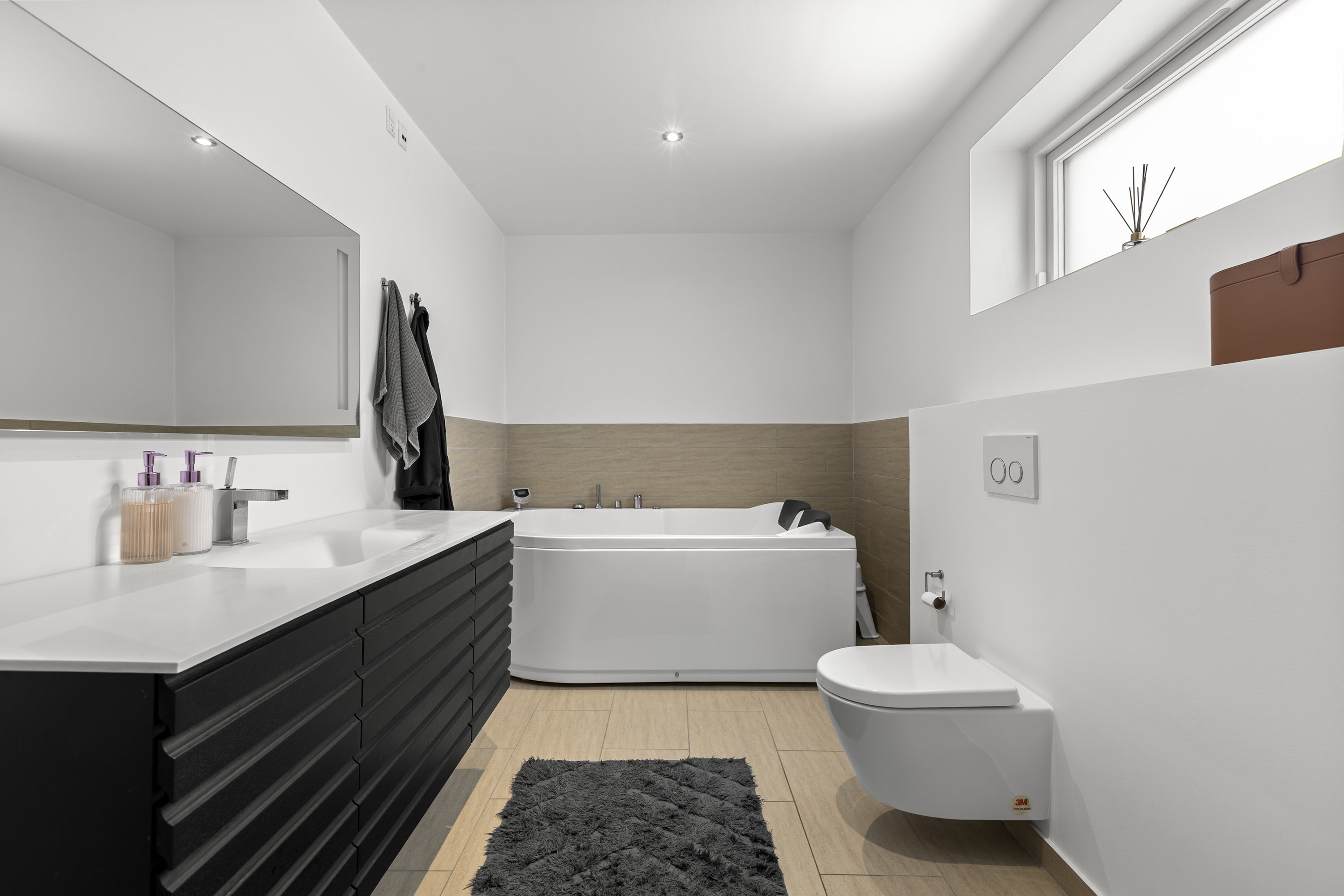 Fremhævet badeværelse billede i fuldskærmstilstand. Billede af Balstrupvej 80, Balstrup, 4100 Ringsted