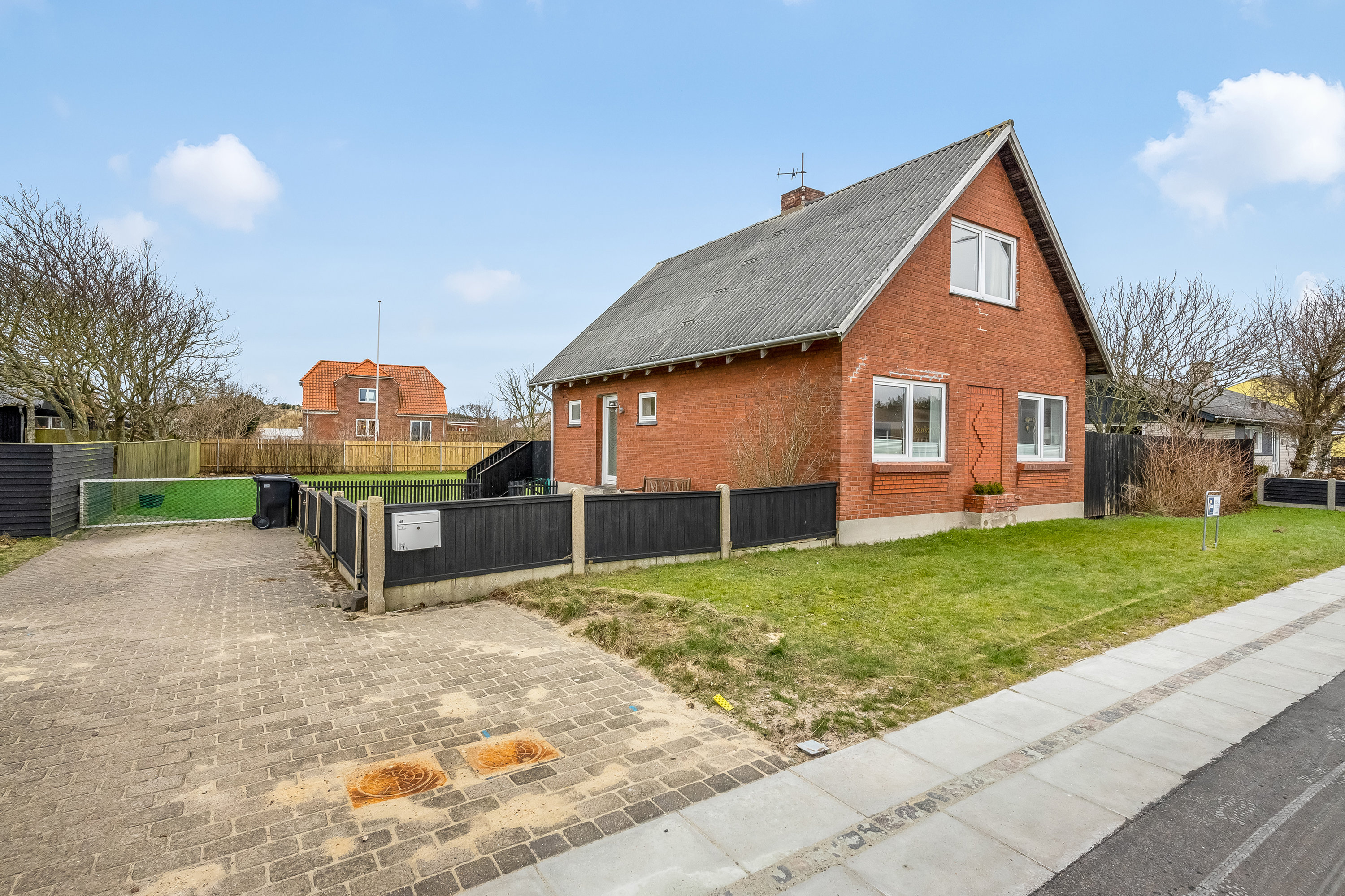 Fremhævet ejendommen billede i fuldskærmstilstand. Billede af Nørregade 49, 6960 Hvide Sande