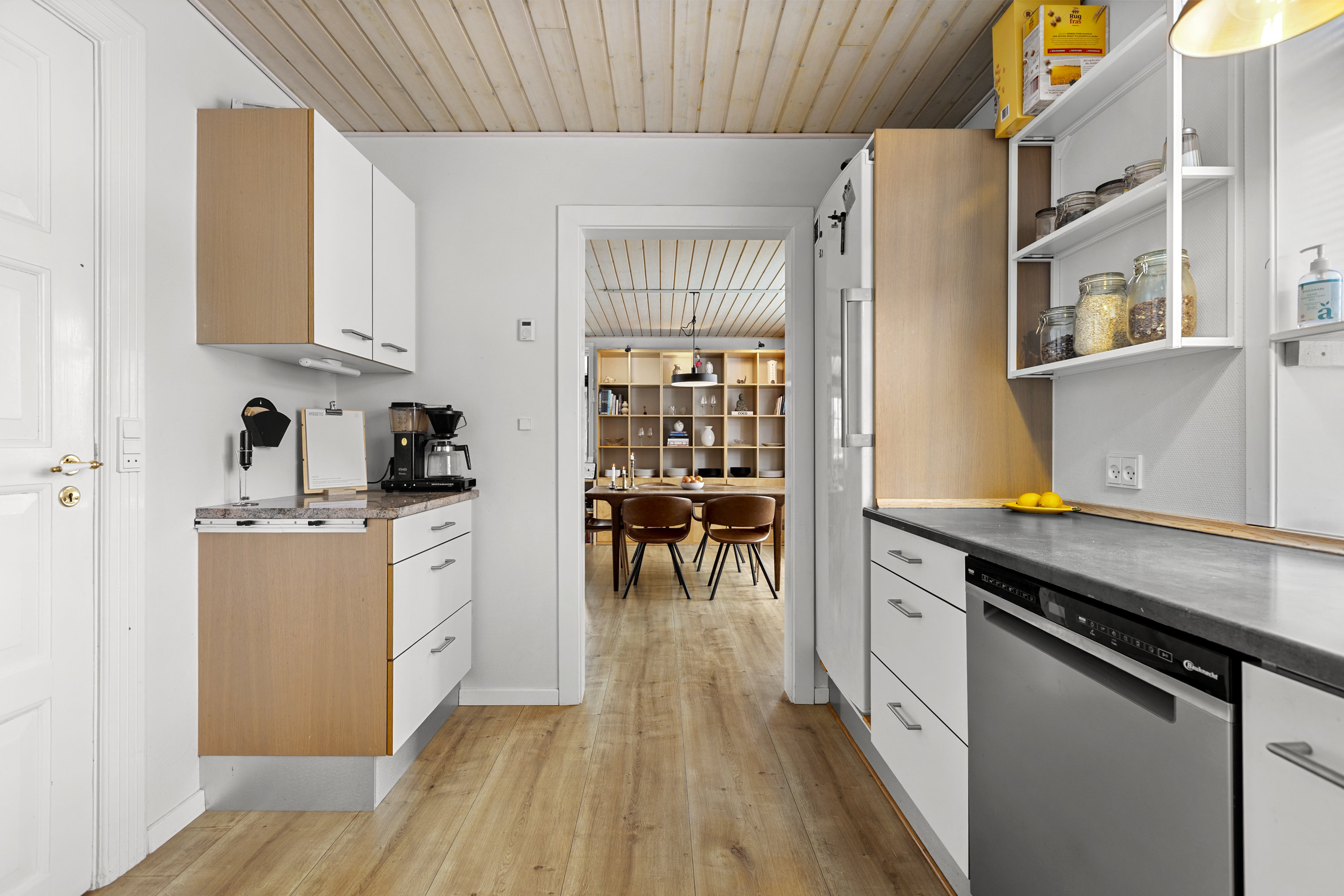 Fremhævet køkken billede i fuldskærmstilstand. Billede af Ørslev Gade 86, Ørslev, 4100 Ringsted