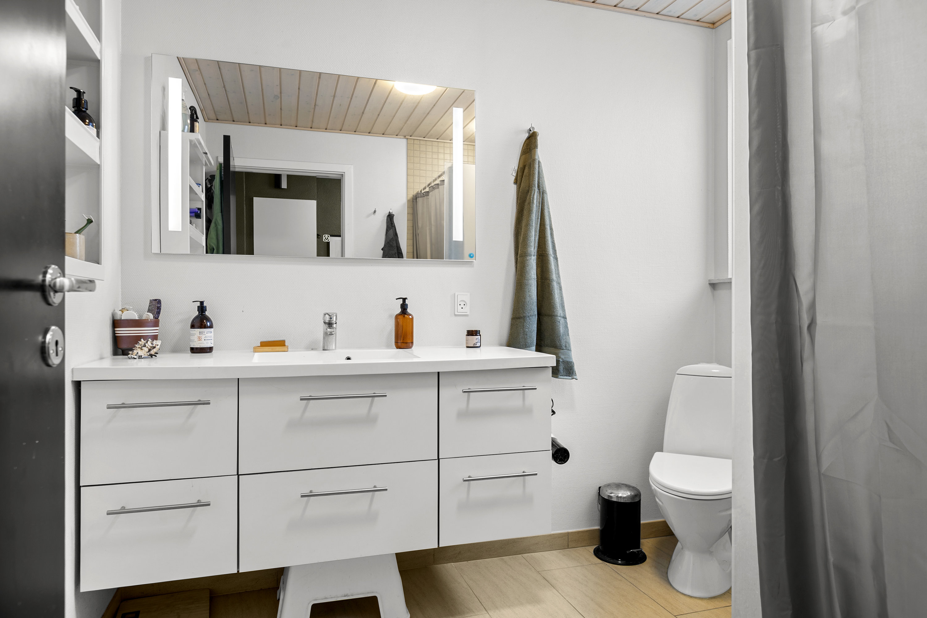 Fremhævet badeværelse billede i fuldskærmstilstand. Billede af Ørslev Gade 86, Ørslev, 4100 Ringsted