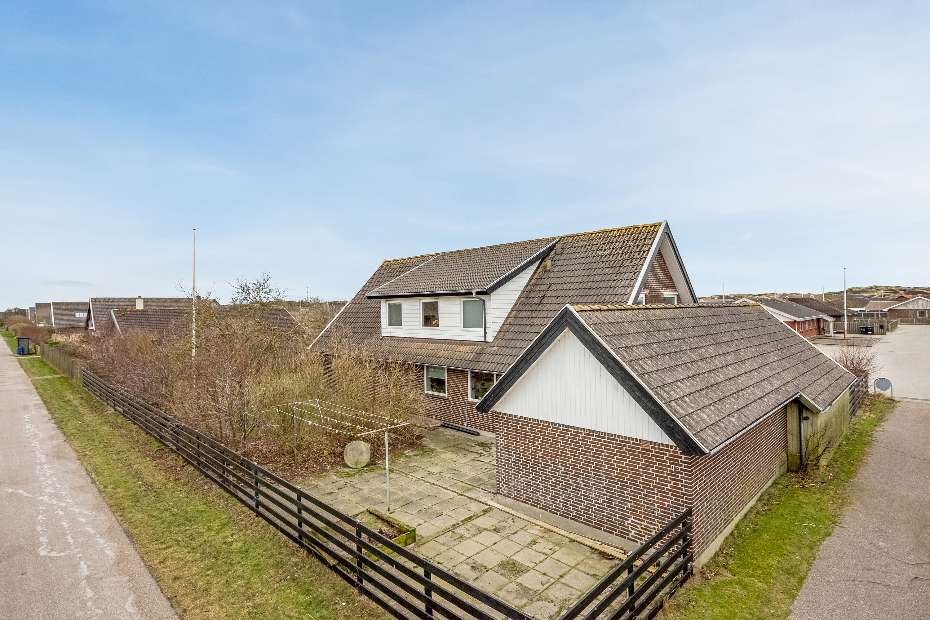 Fremhævet  billede i fuldskærmstilstand. Billede af Kaniavej 25, 6960 Hvide Sande