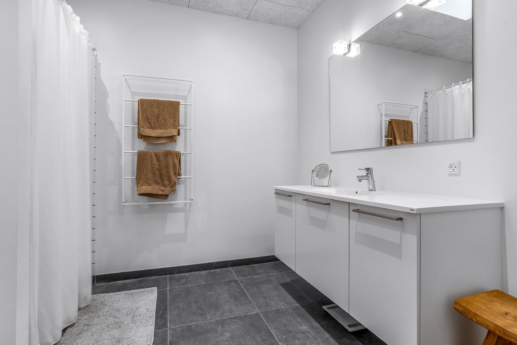 Fremhævet  billede i fuldskærmstilstand. Billede af Merkurs Torv 6A, Mejrup, 7500 Holstebro