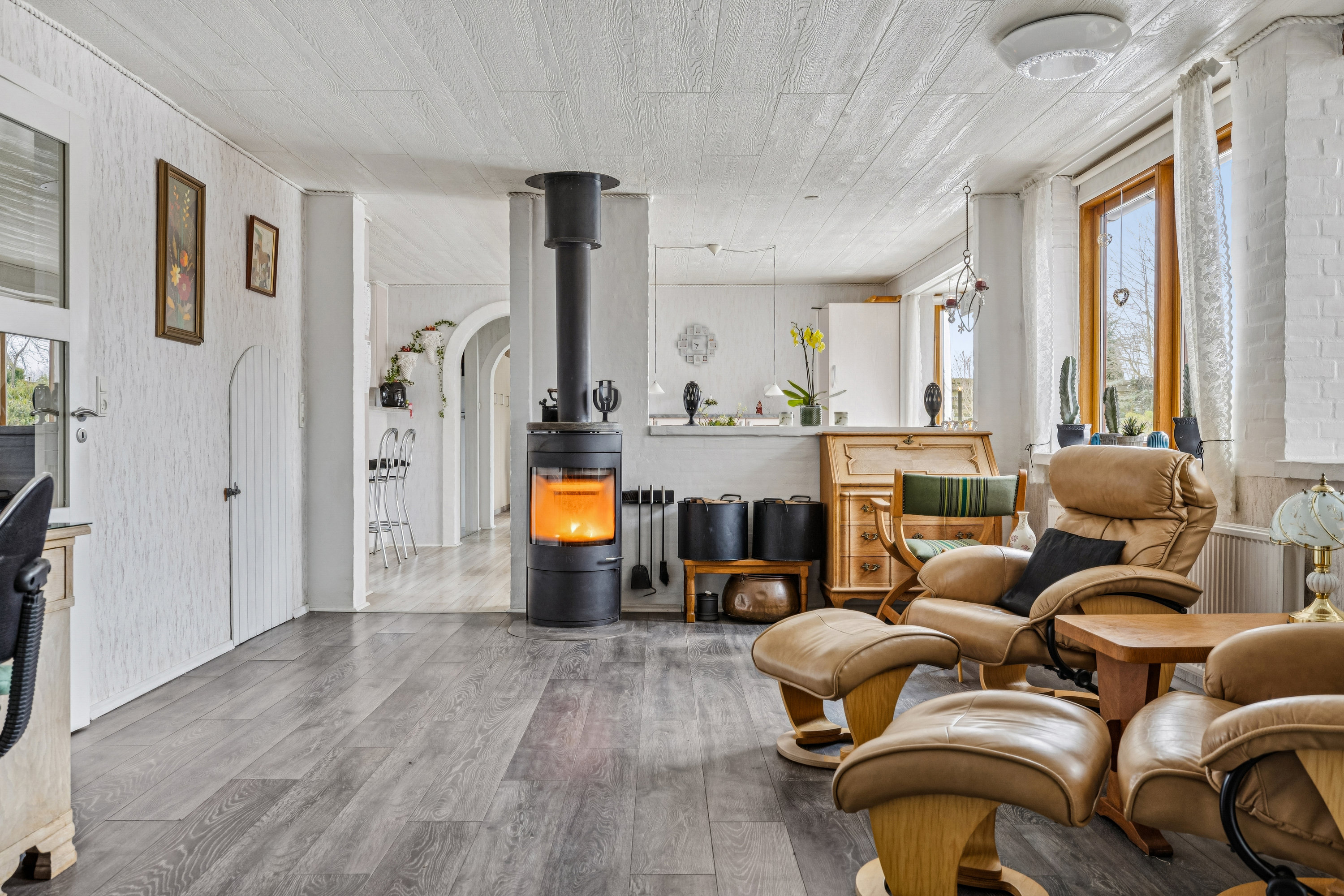 Fremhævet stue billede i fuldskærmstilstand. Billede af Rugvænget 19, Skallebølle, 5492 Vissenbjerg