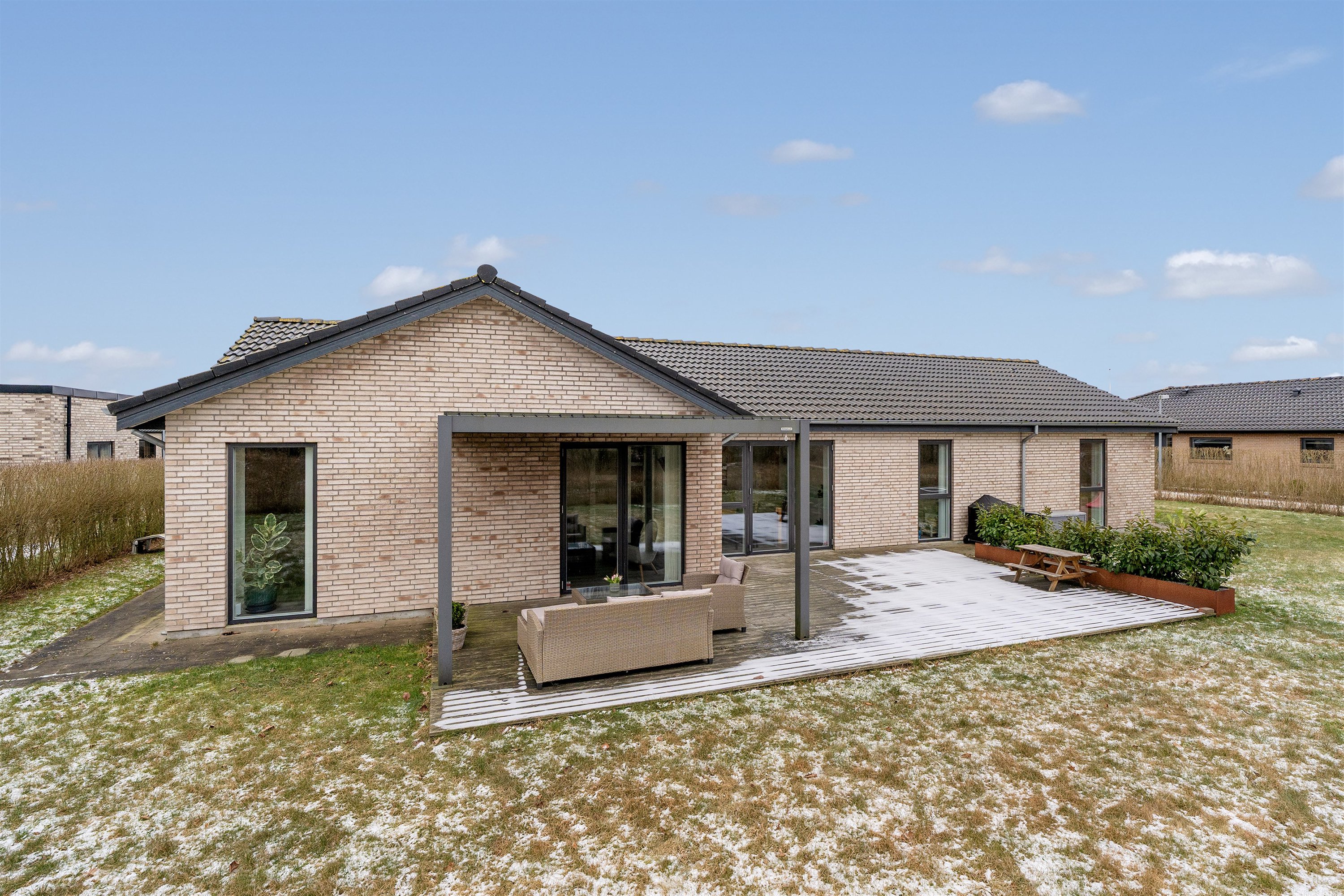 Fremhævet ejendommen billede i fuldskærmstilstand. Billede af Bænkebideren 8, 7190 Billund