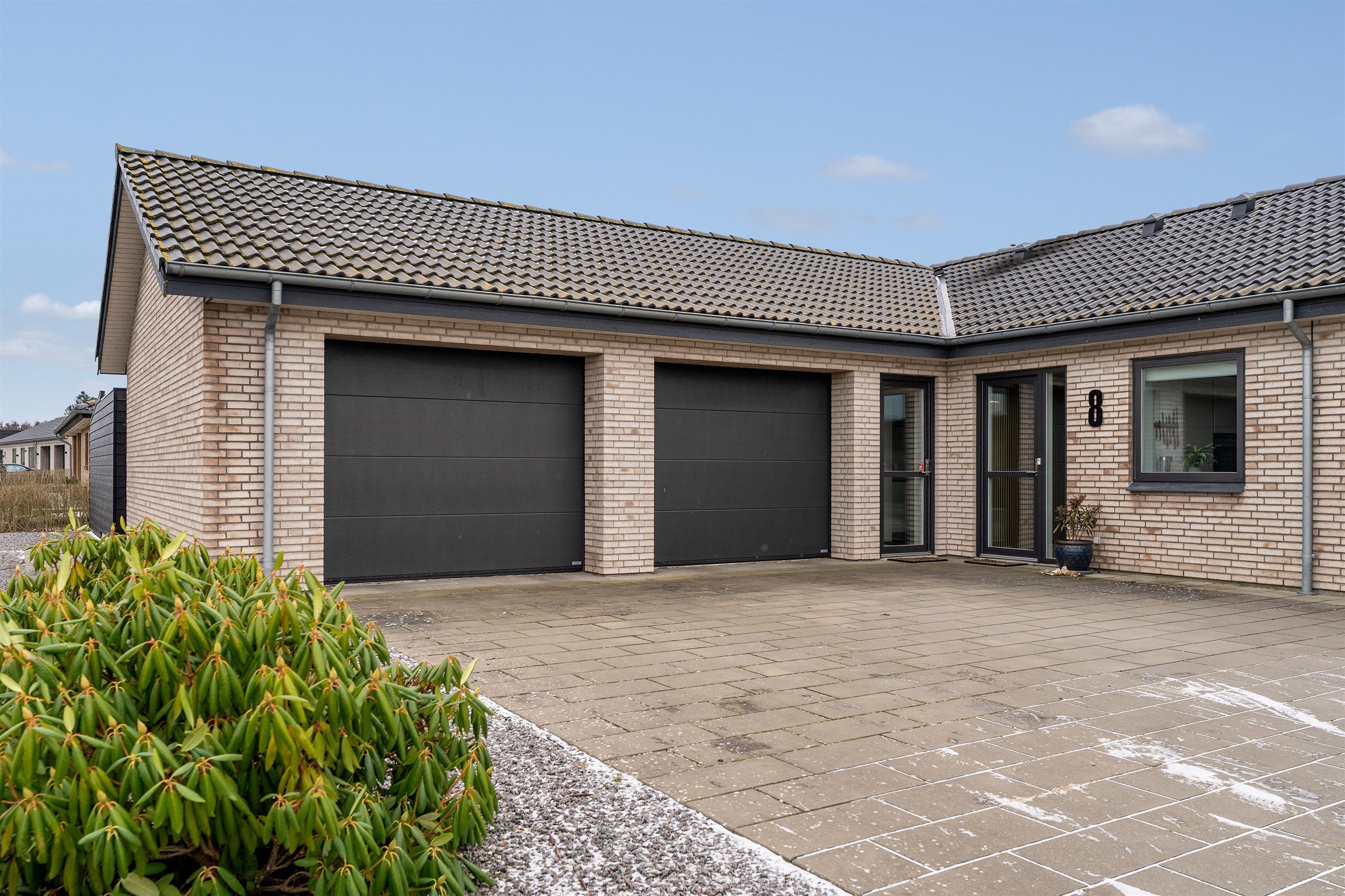 Miniaturebillede 1: ejendommen. Billede af Bænkebideren 8, 7190 Billund