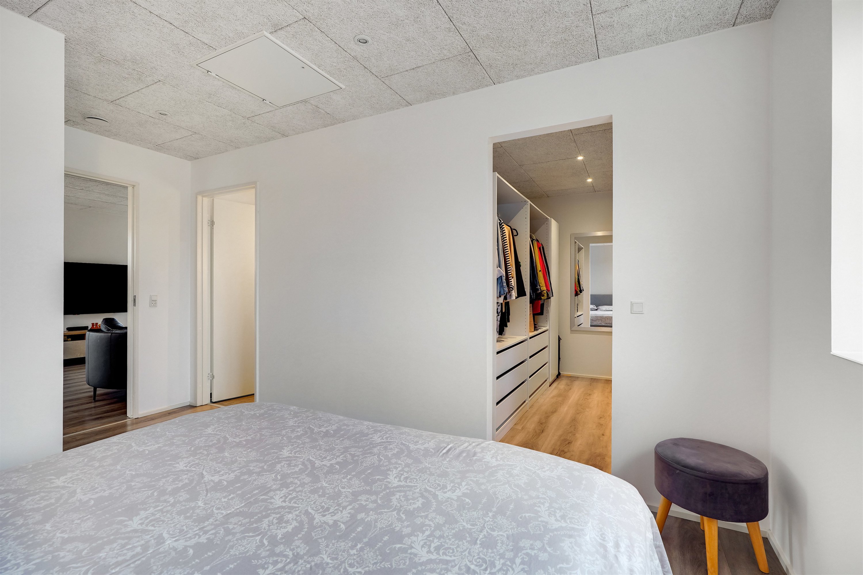 Fremhævet soveværelse billede i fuldskærmstilstand. Billede af Bænkebideren 8, 7190 Billund