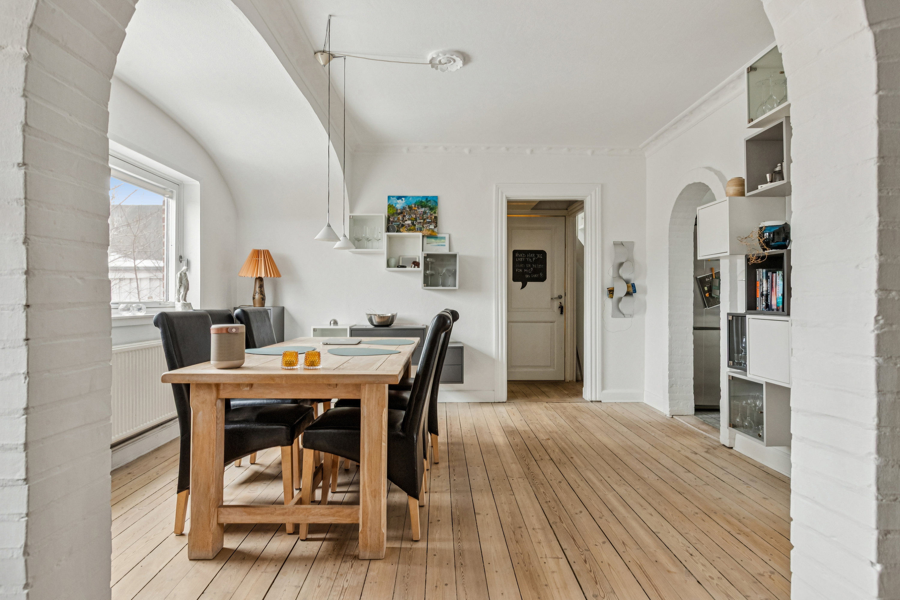 Fremhævet spisestue billede i fuldskærmstilstand. Billede af Kongovej 12, 1., 2300 København S