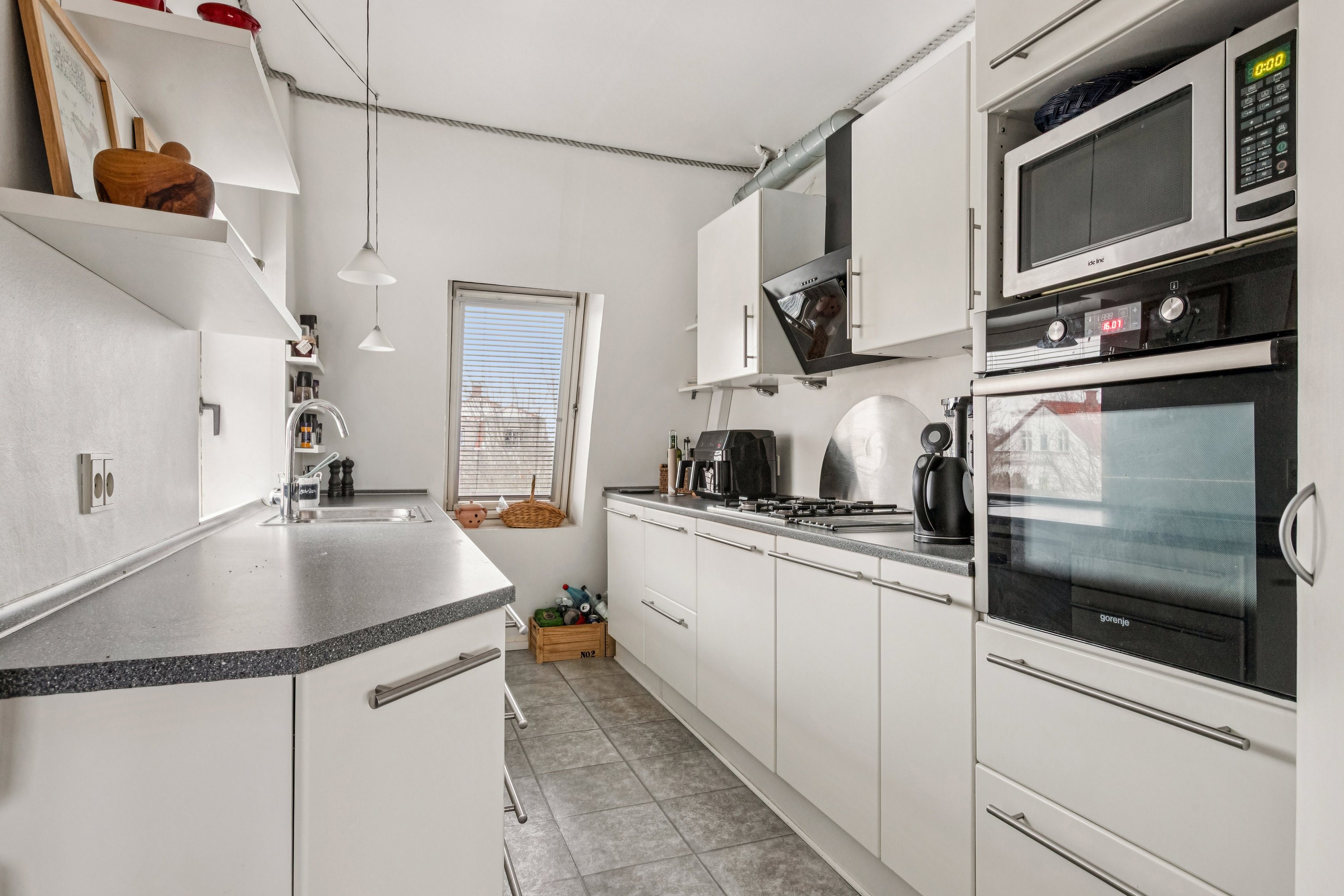 Fremhævet køkken billede i fuldskærmstilstand. Billede af Kongovej 12, 1., 2300 København S