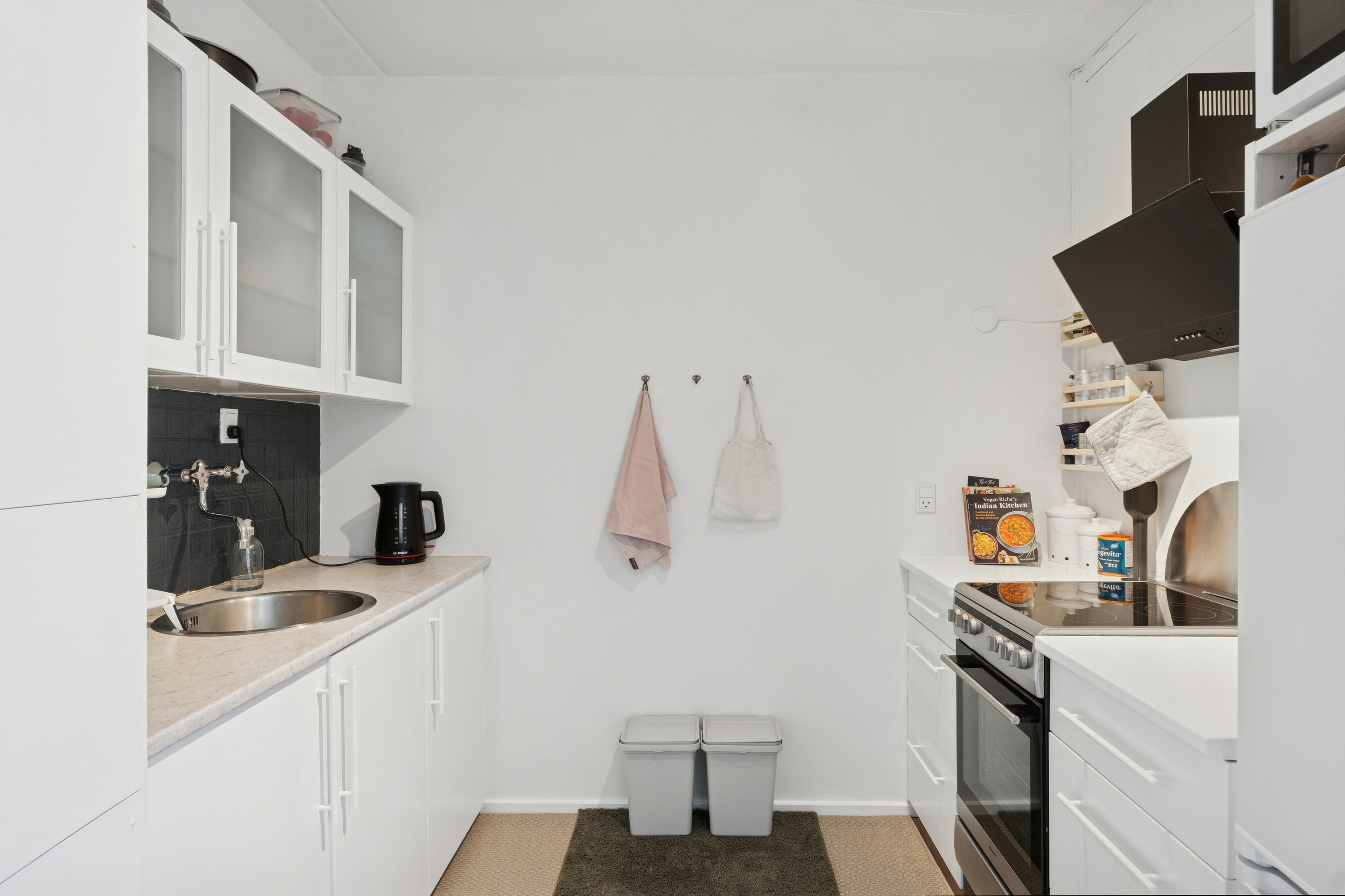 Miniaturebillede 2: køkken. Billede af Blåbærhaven 13, 1. mf., 2980 Kokkedal